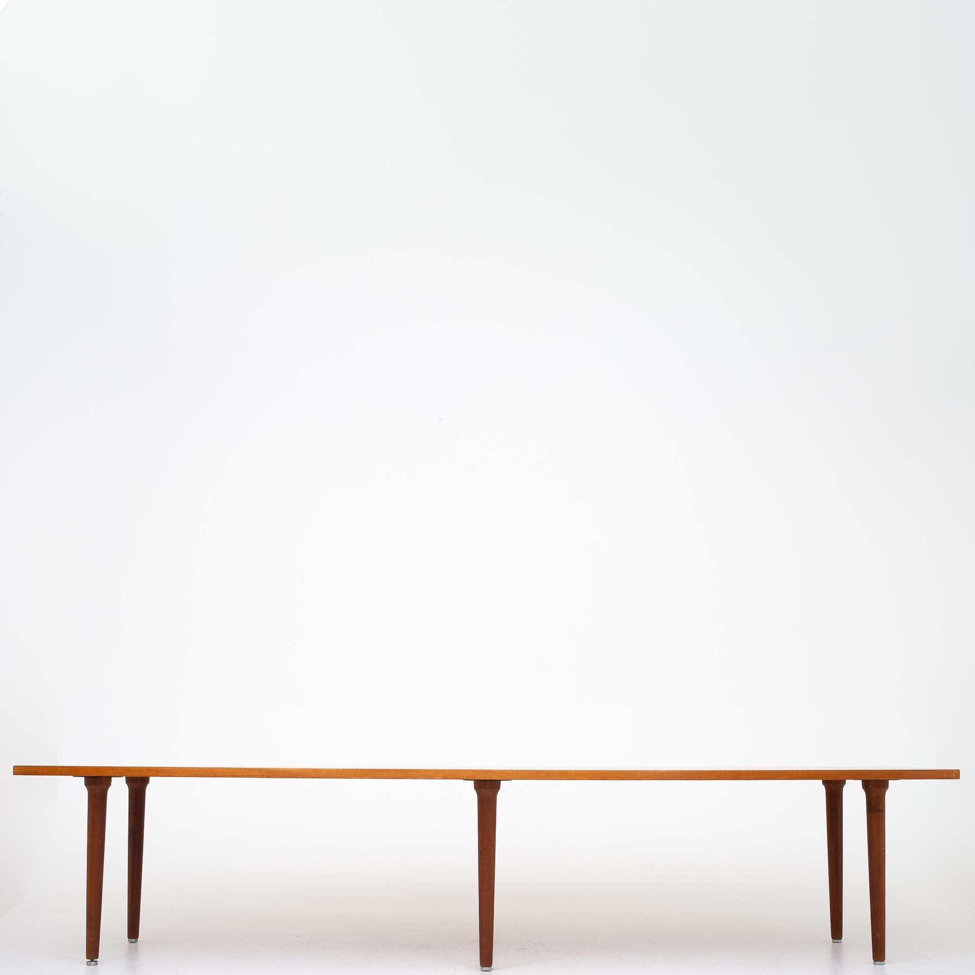 Large Table by Hans J. Wegner In Good Condition In Copenhagen, DK