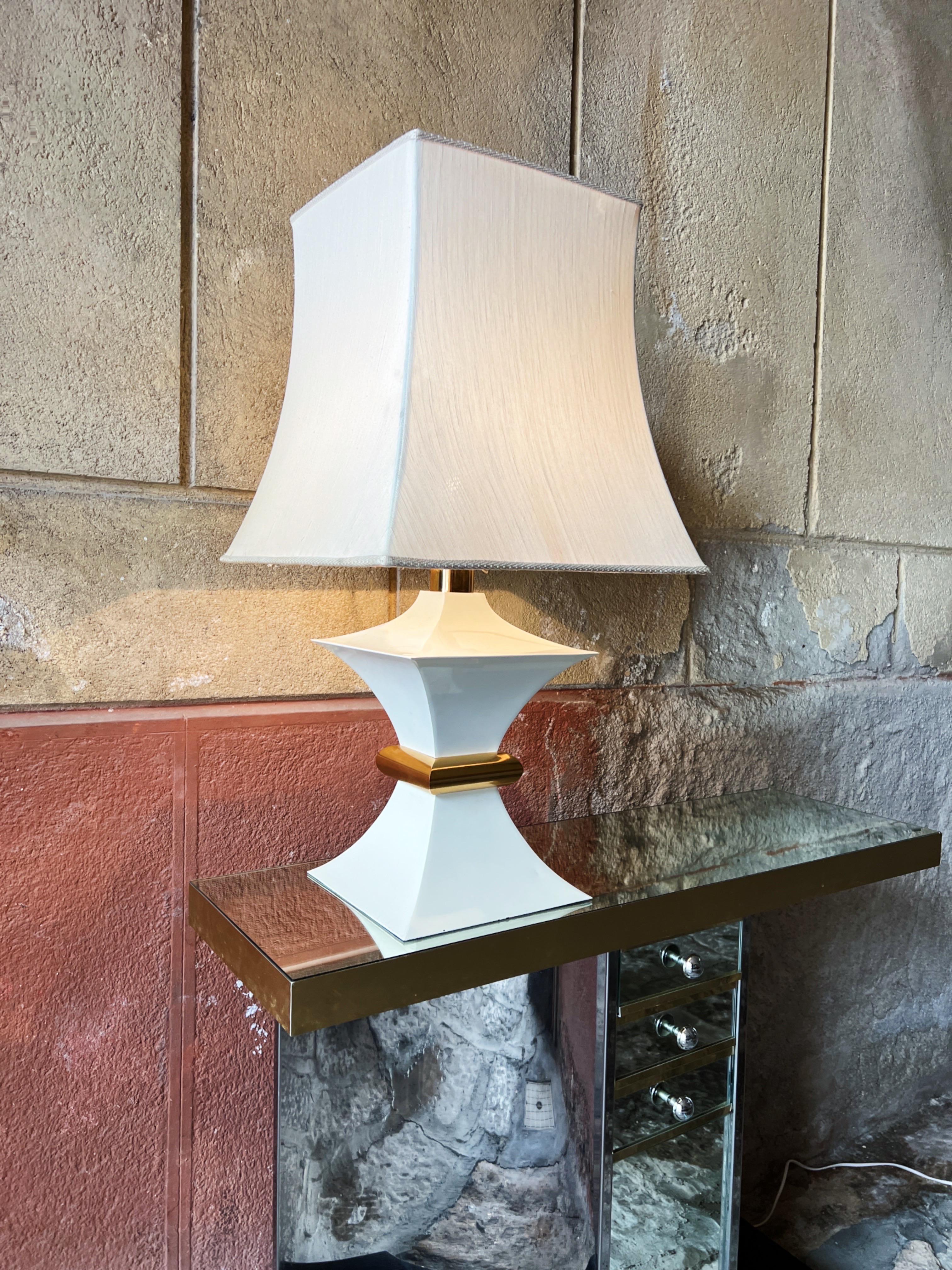 Large Italian 1970s table lamp  For Sale 10