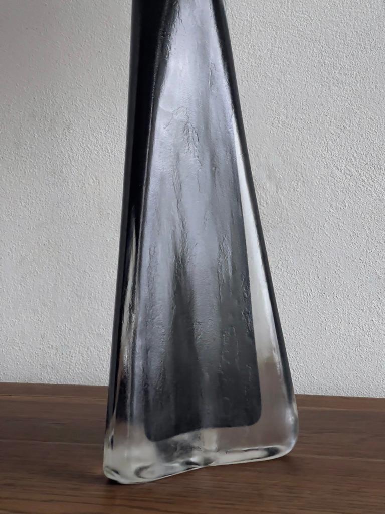 Scandinave moderne Grande lampe de table de Carl Fagerlund pour Orrefors en noir et verre dépoli transparent. en vente