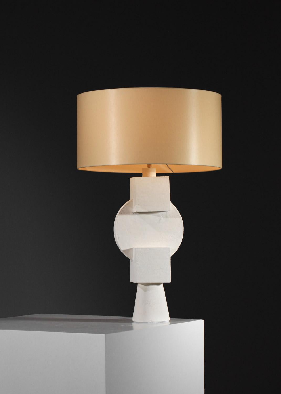 Grande lampe de table cubiste géométrique en plâtre dans l'esprit des années 40 en vente 6