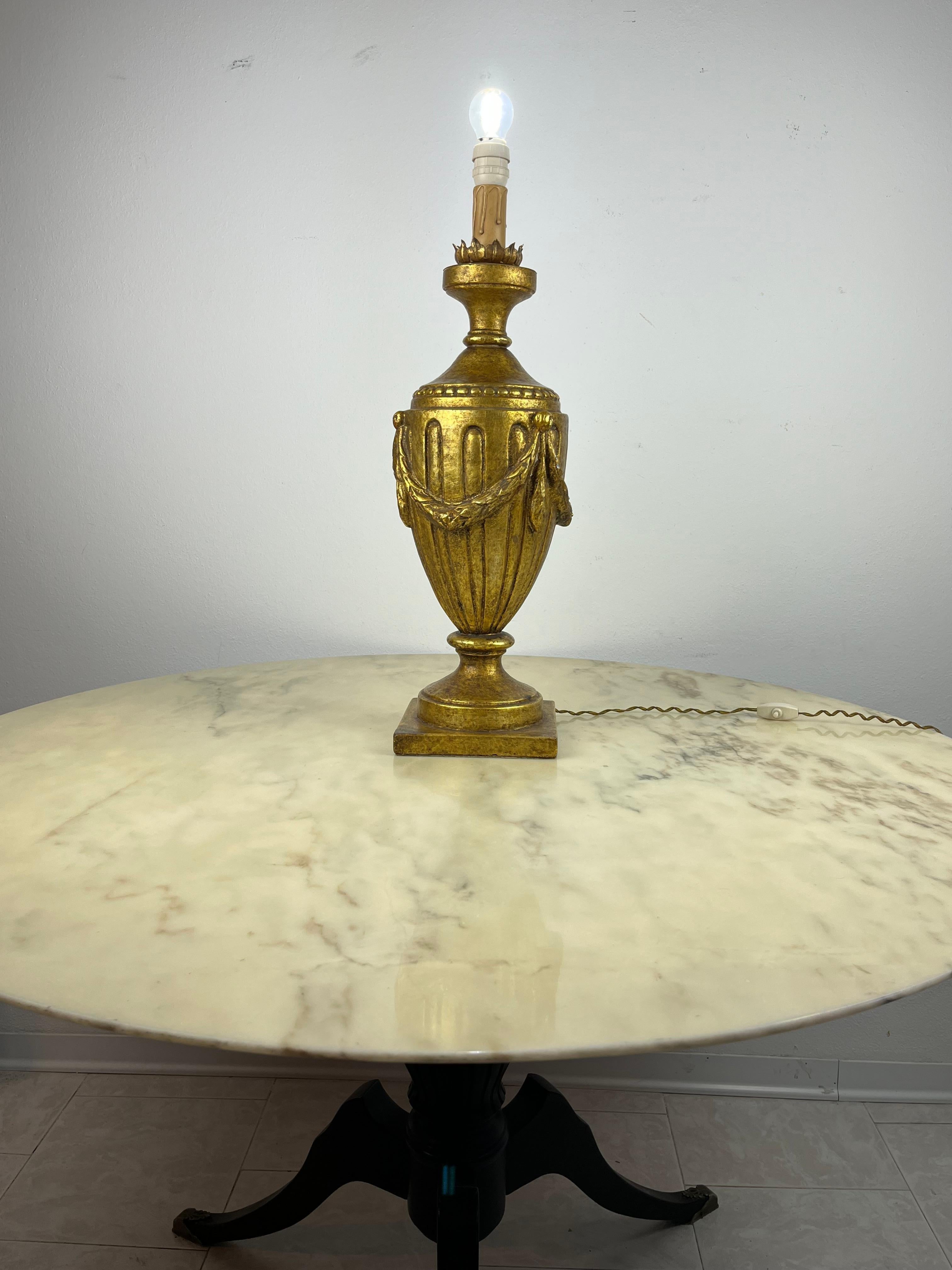 Italian Large Table Lamp in Golden Beech Wood, Italy, 1970s For Sale