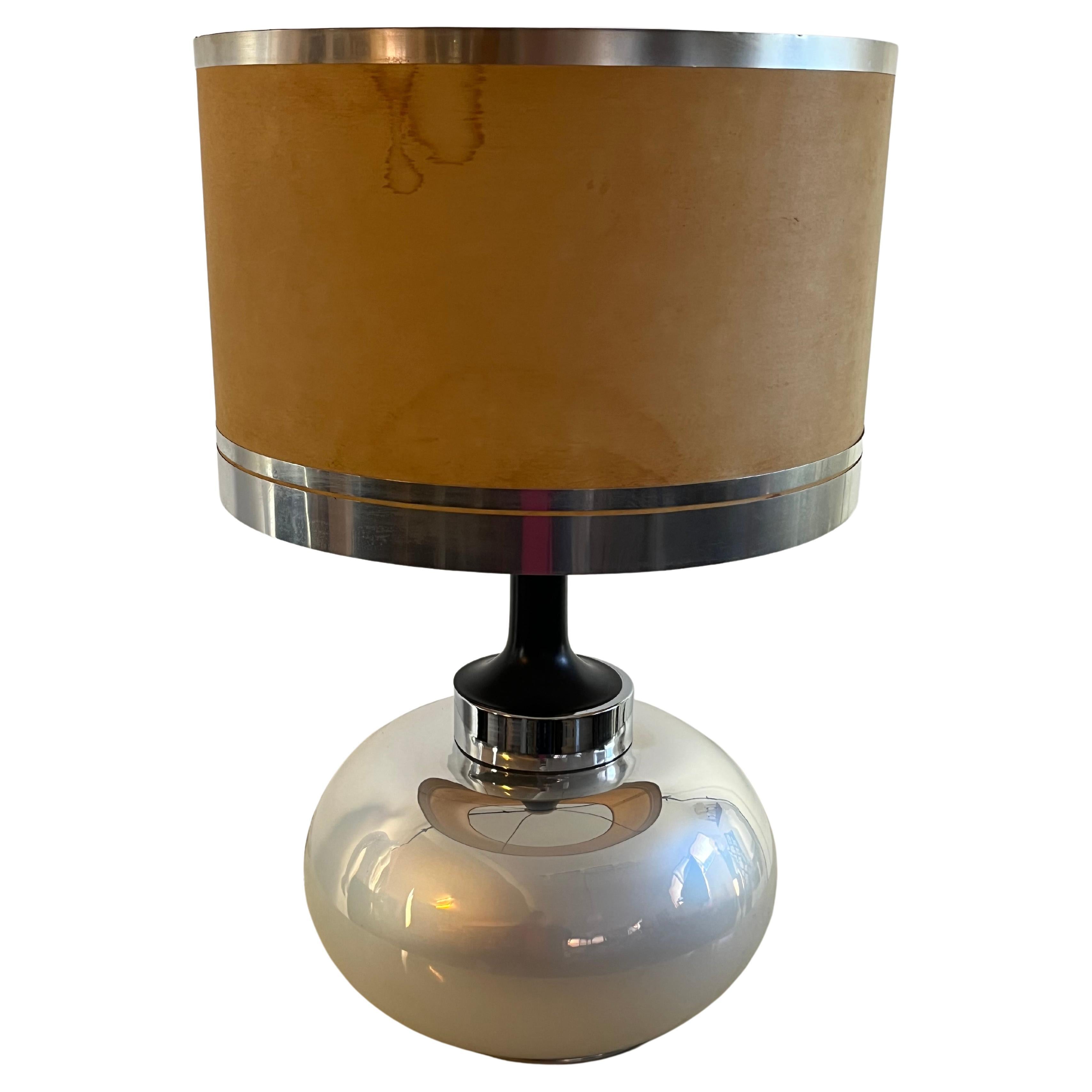 Lampada da tavolo grande in vetro opalino Design italiano anni '70