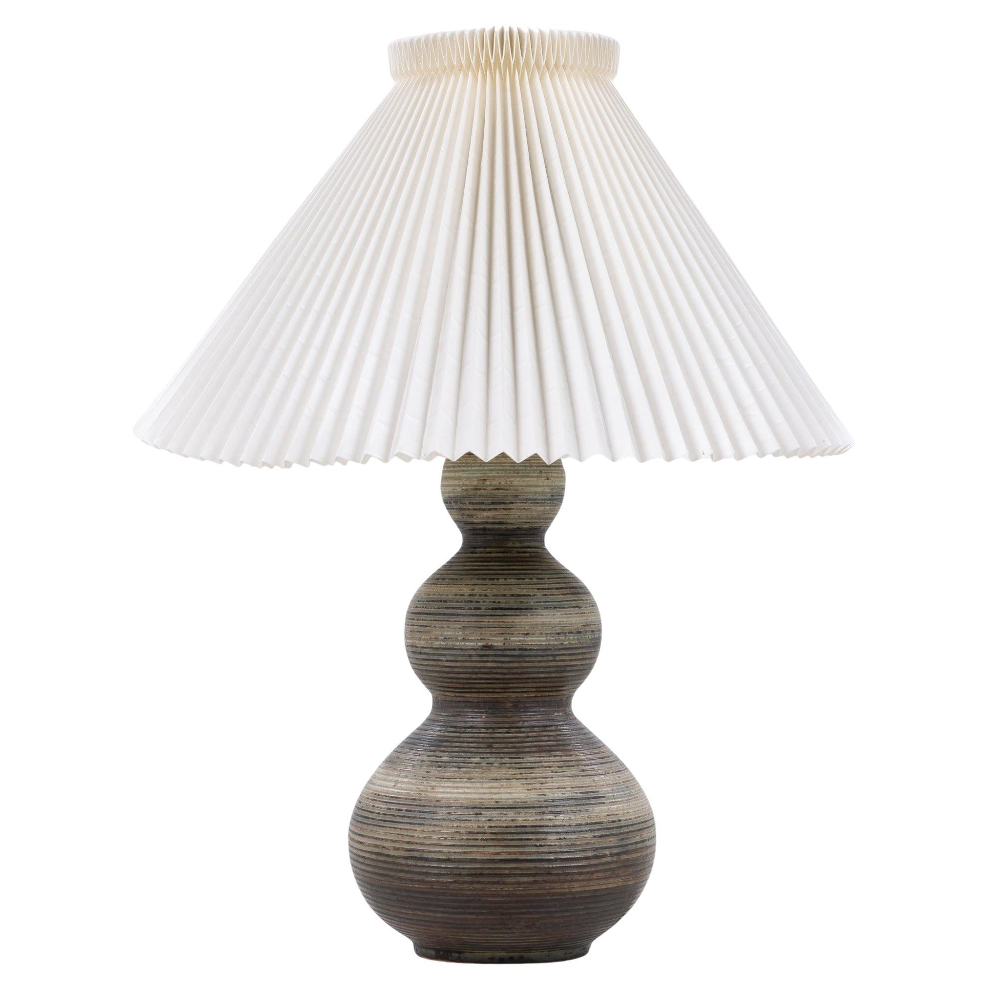 Große Tischlampe aus Steingut mit Sung An Glasur von Axel Salto 1944 im Angebot