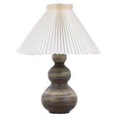 Große Tischlampe aus Steingut mit Sung An Glasur von Axel Salto 1944