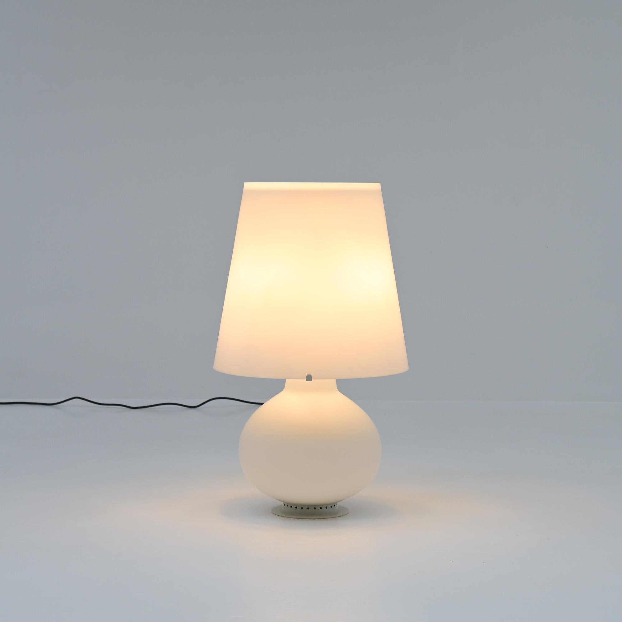 Italiano Lampada da tavolo o da terra grande di Max Ingrand per Fontana Arte in vendita