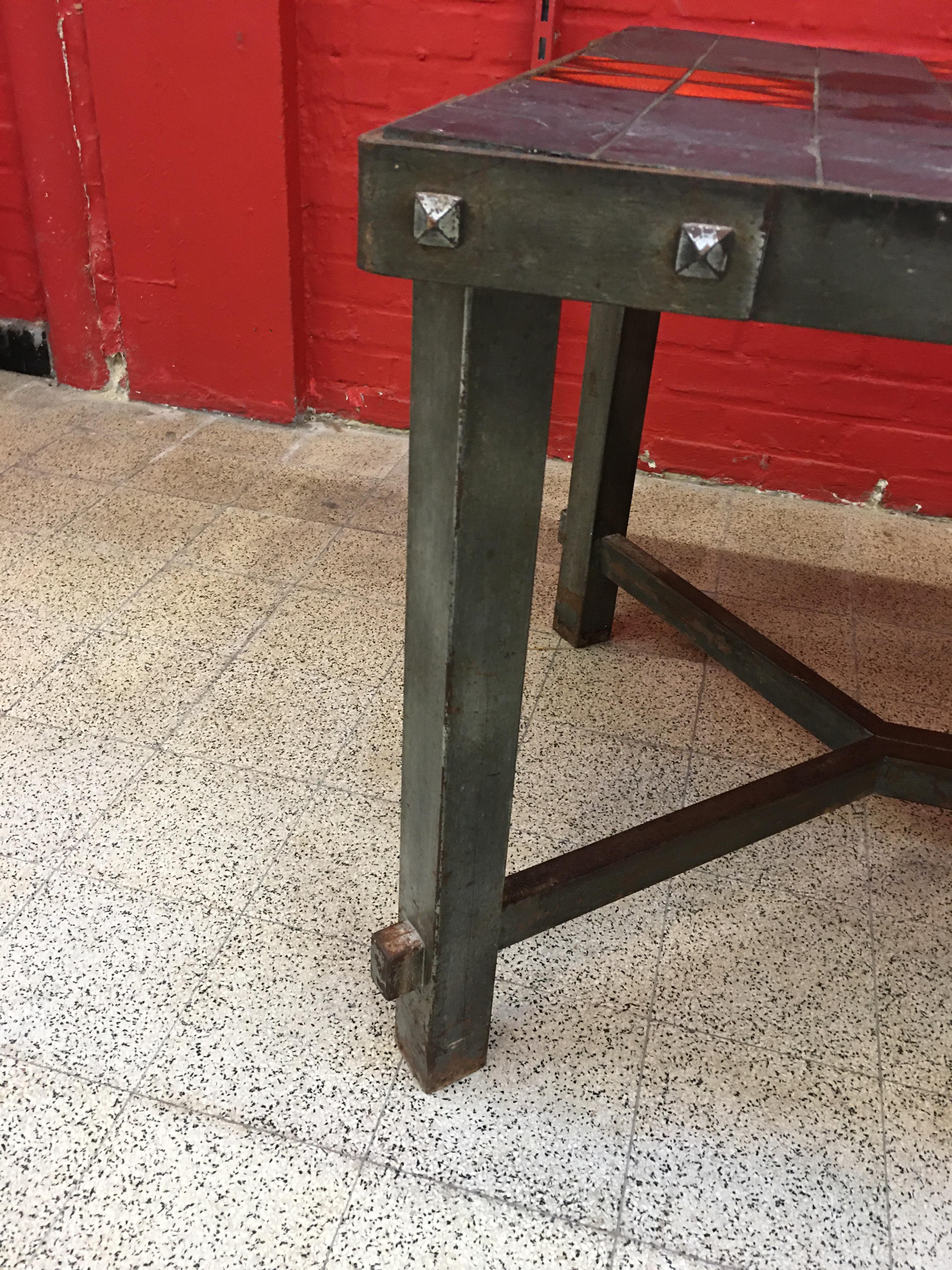 Large Table with Metallic Structure in the Style of Jacques Adnet, circa 1950 For Sale 3