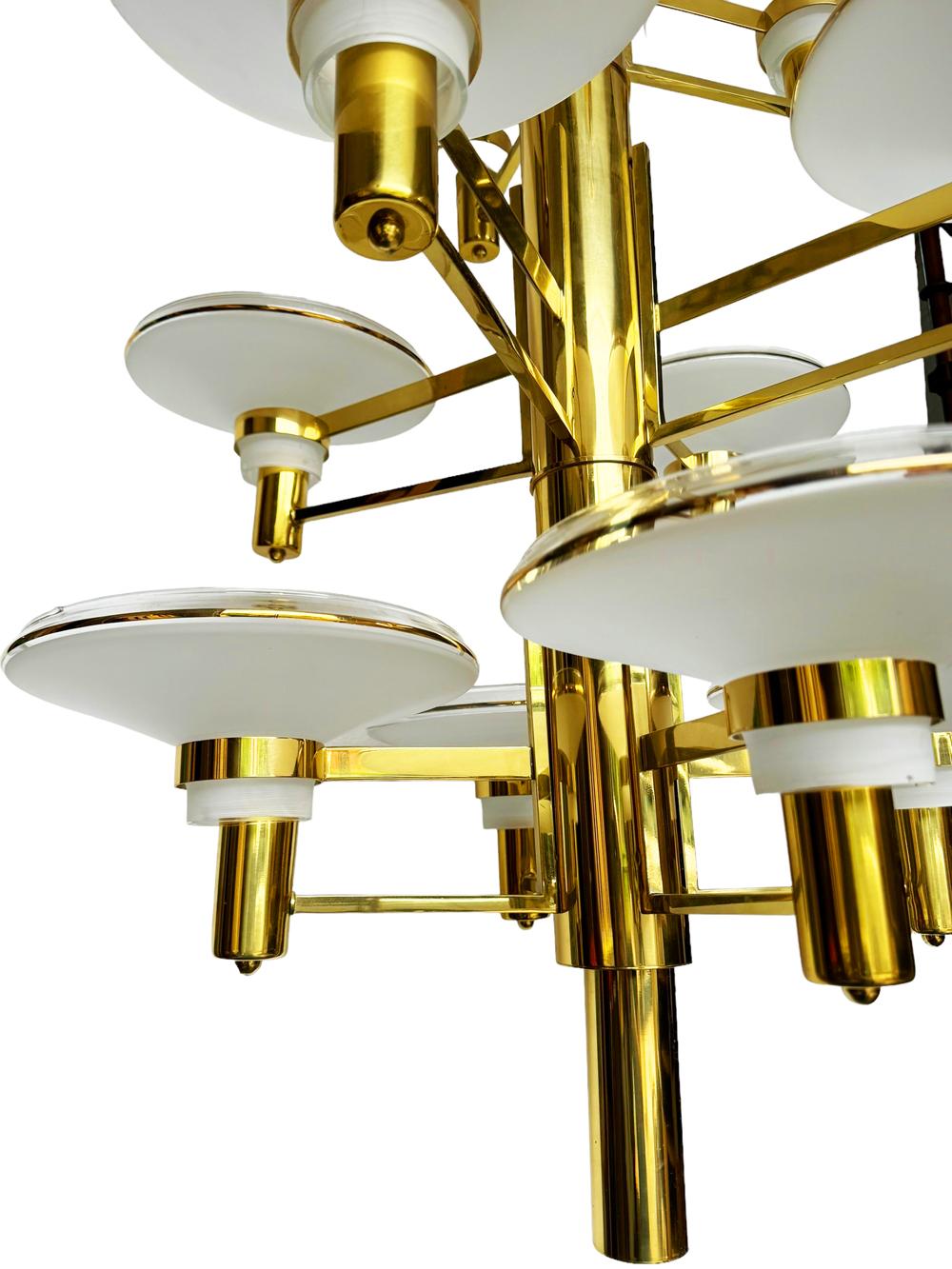Modern Large & Tall Hollywood Regency Italian Brass & Glass Chandelier for Foyer For Sale