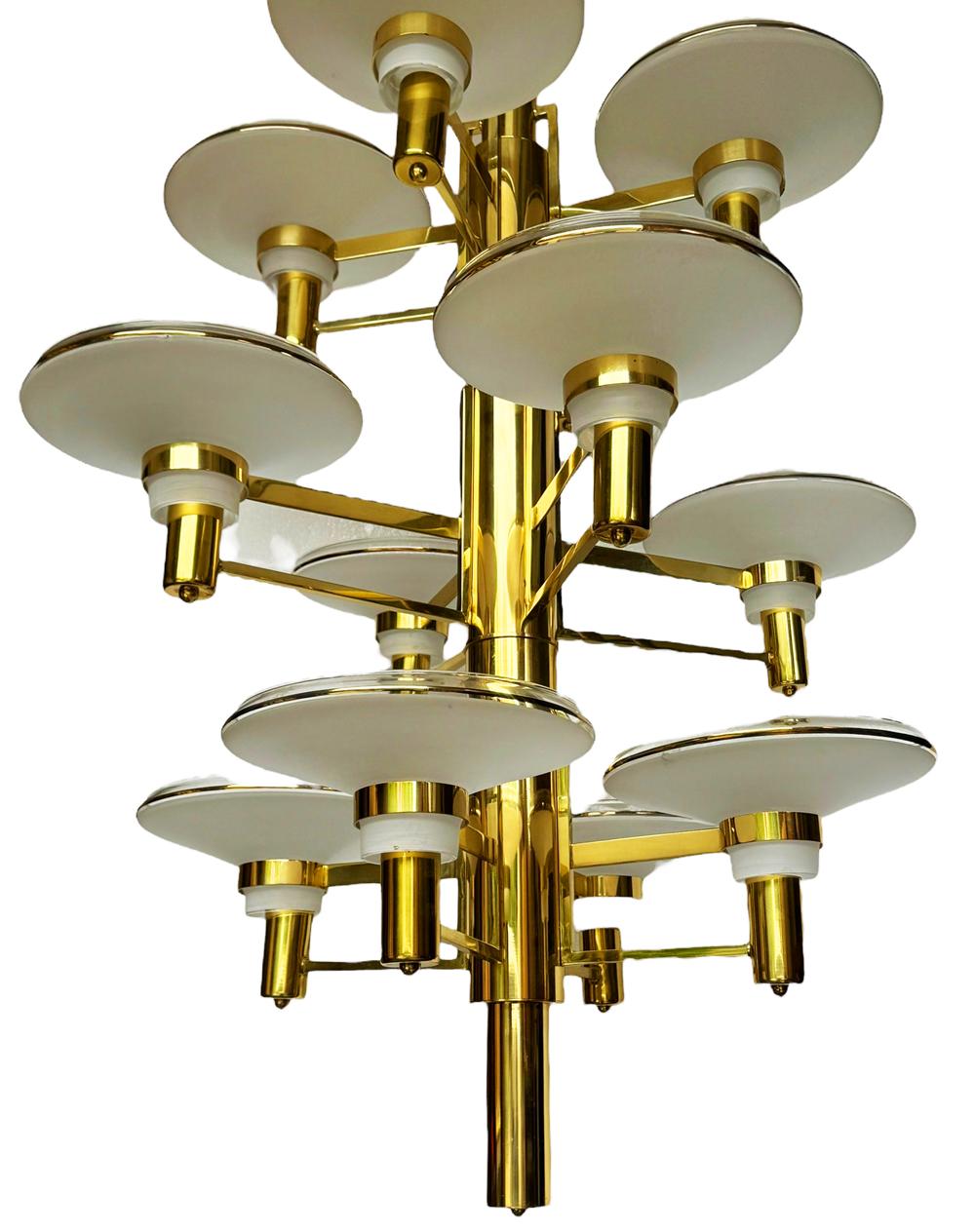 Large & Tall Hollywood Regency Italian Brass & Glass Chandelier for Foyer For Sale 1