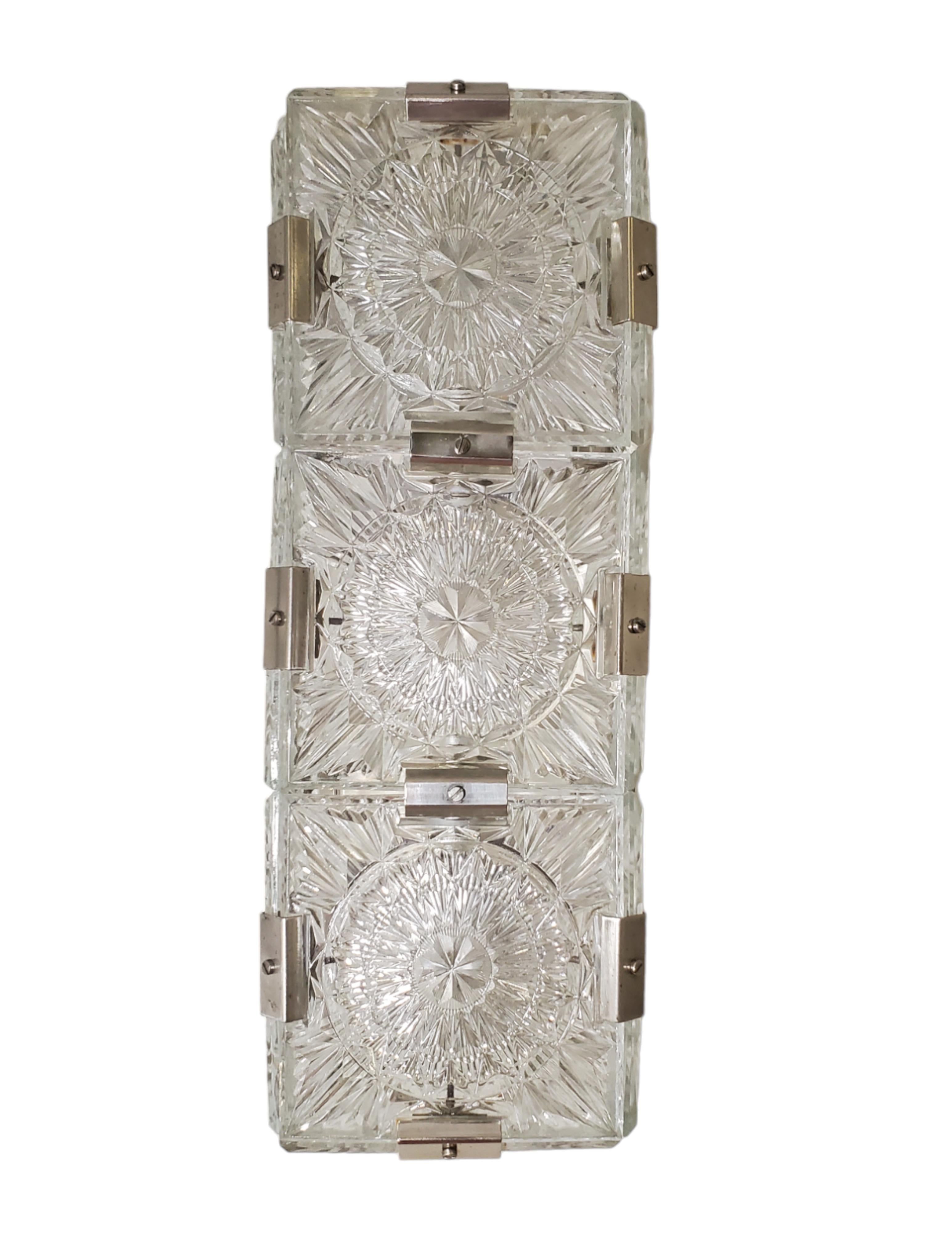 Mid-Century Modern Large + tall pair of rectangular Mid Century Modern sparkly glass sconces For Sale