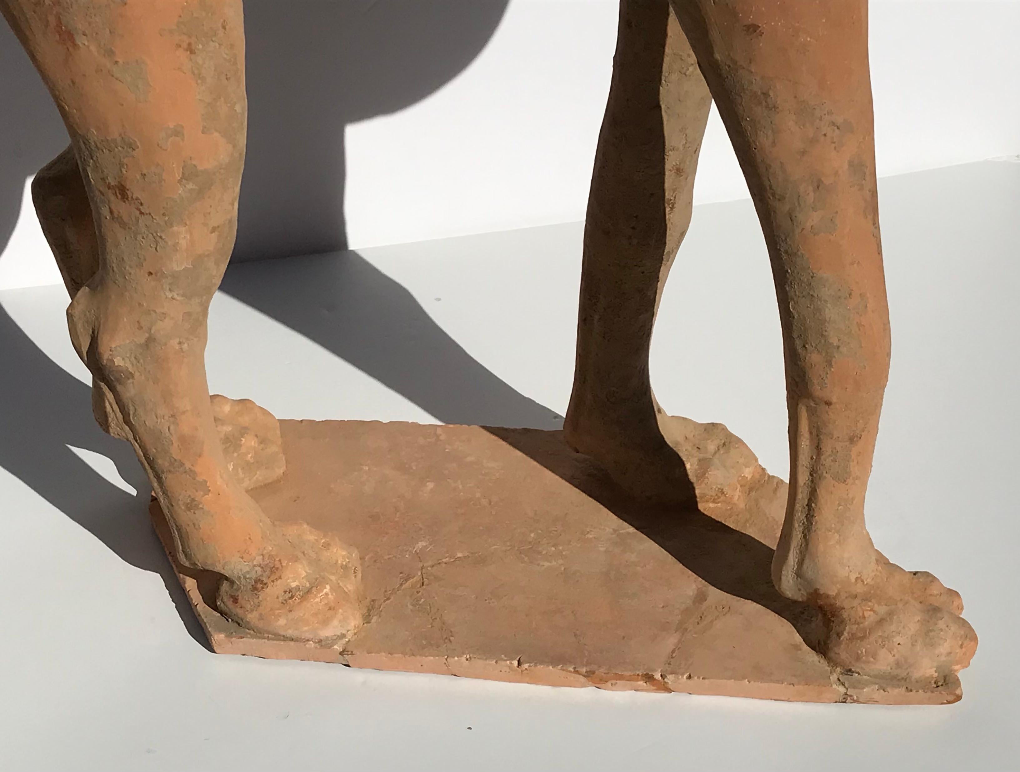 Grande sculpture en poterie de la dynastie Tang Dynasty Bactrian Camel and Rider en vente 2