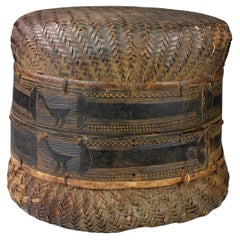 Grand panier de rangement tissé de Tanzanie avec de belles décorations d'animaux
