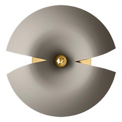Große Contemporary Wandleuchte in Taupe und Gold