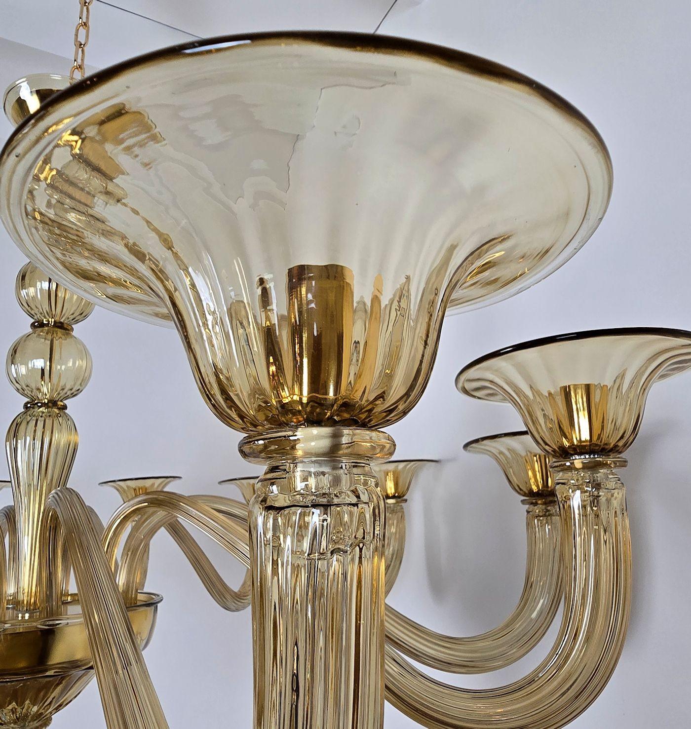 Large Taupe color Murano glass chandelier For Sale 6