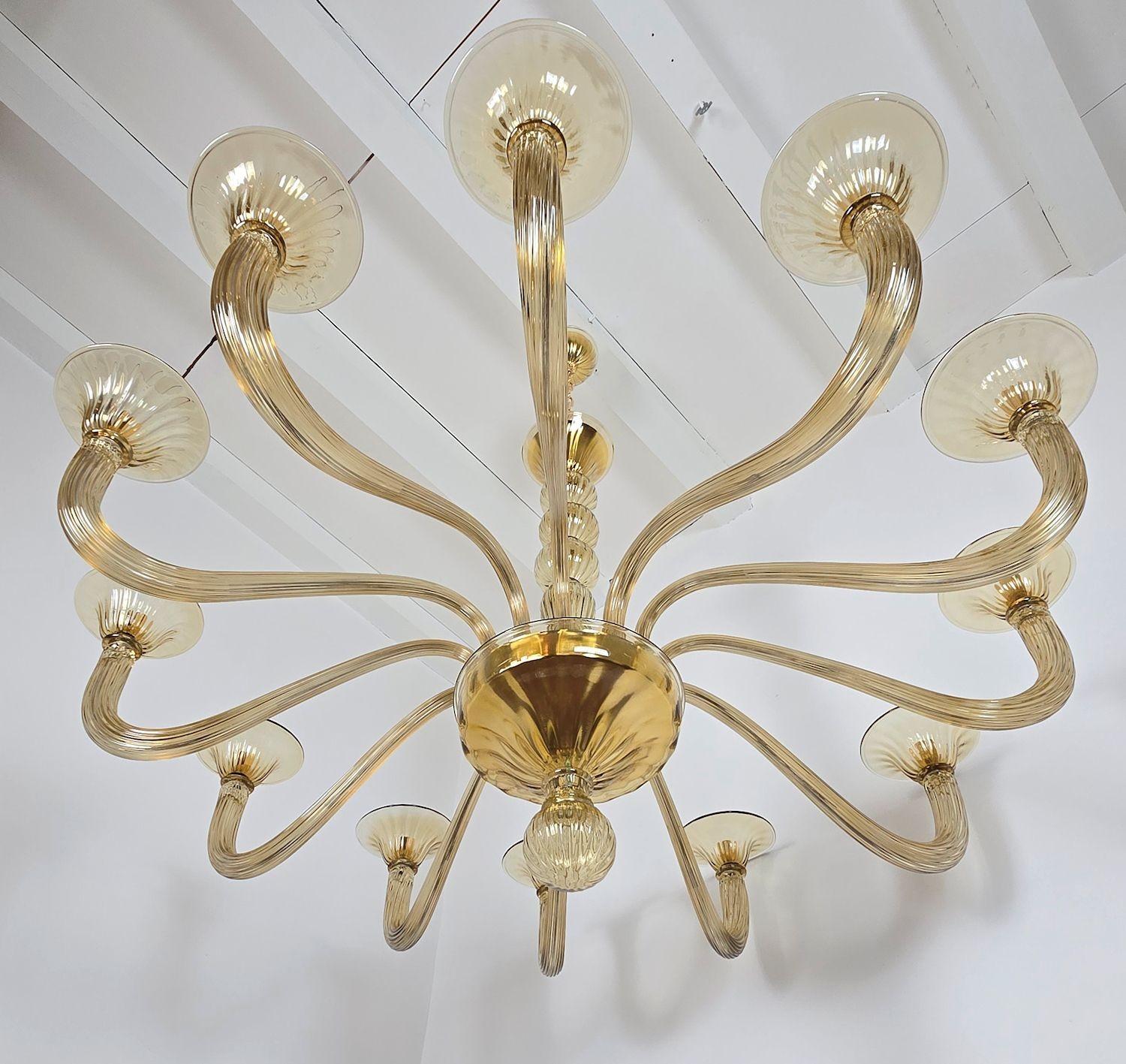 Murano Glass Large Taupe color Murano glass chandelier For Sale