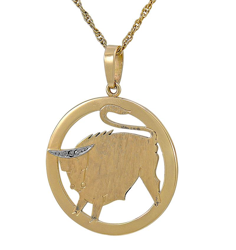 Large Taurus Diamond Zodiac Gold Charm Pendant In Excellent Condition For Sale In New York, NY