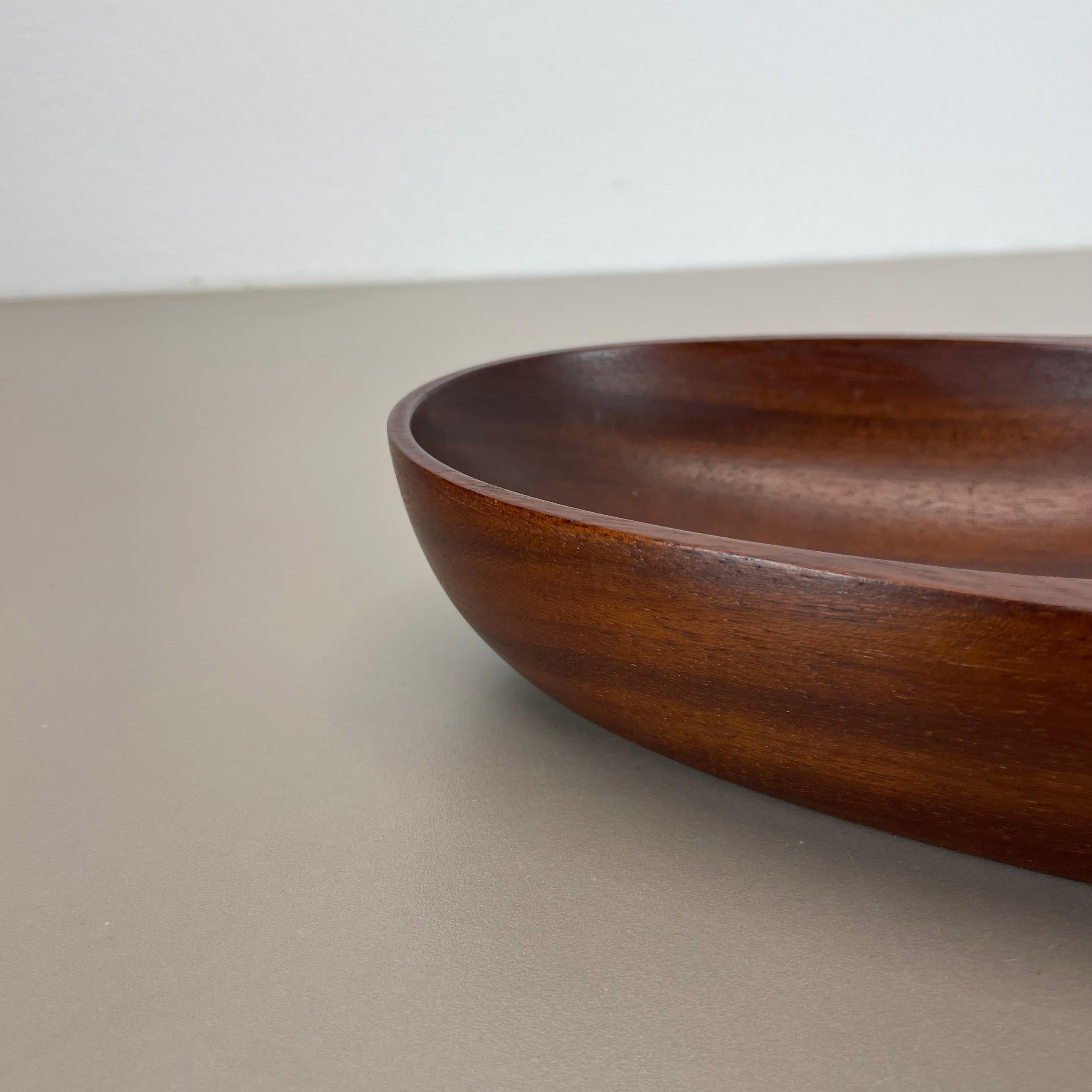 Grande ciotola in teak con manico in ottone e pelle di Carl Auböck, Austria, anni '50 in vendita 7