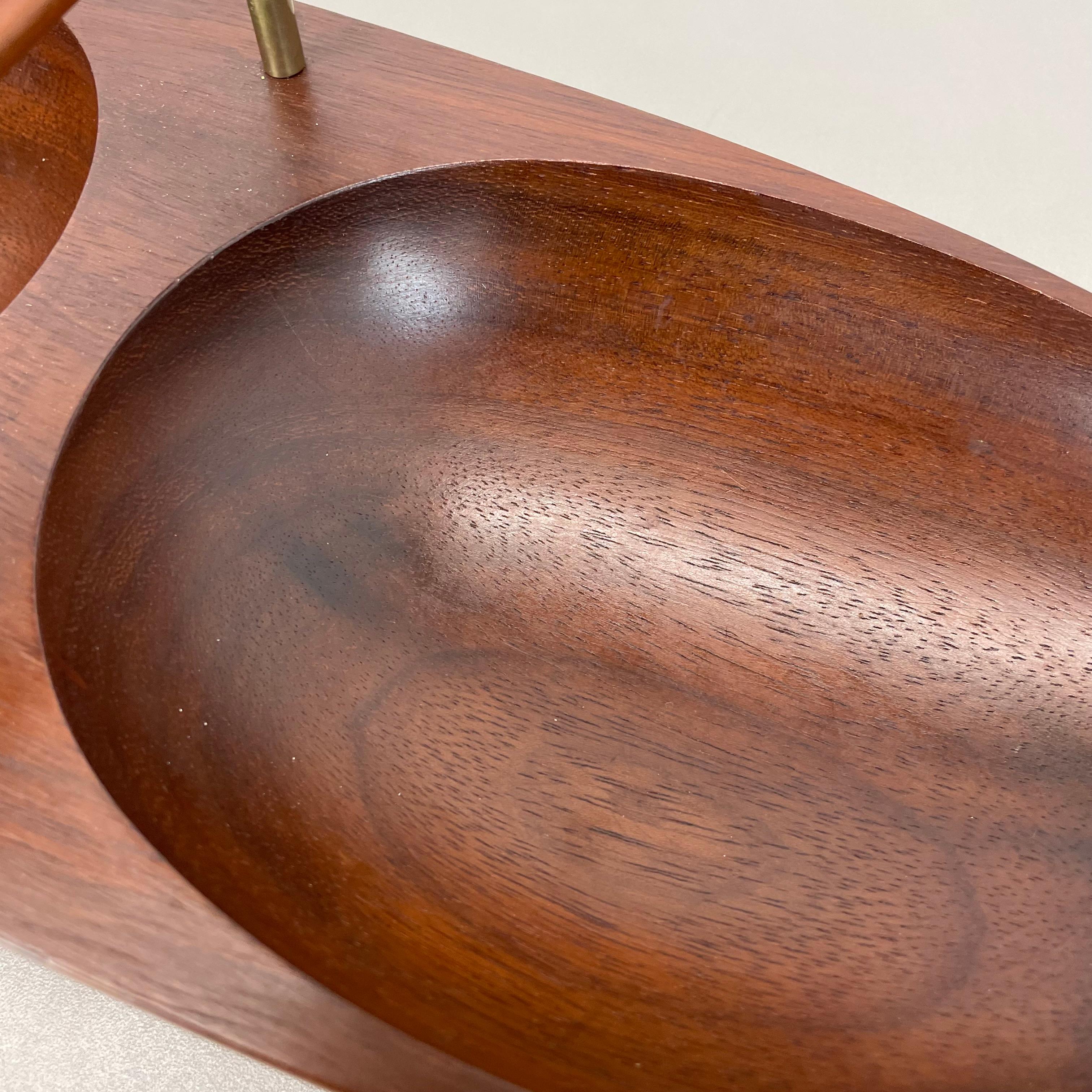 XX secolo Grande ciotola in teak con manico in ottone e pelle di Carl Auböck, Austria, anni '50 in vendita