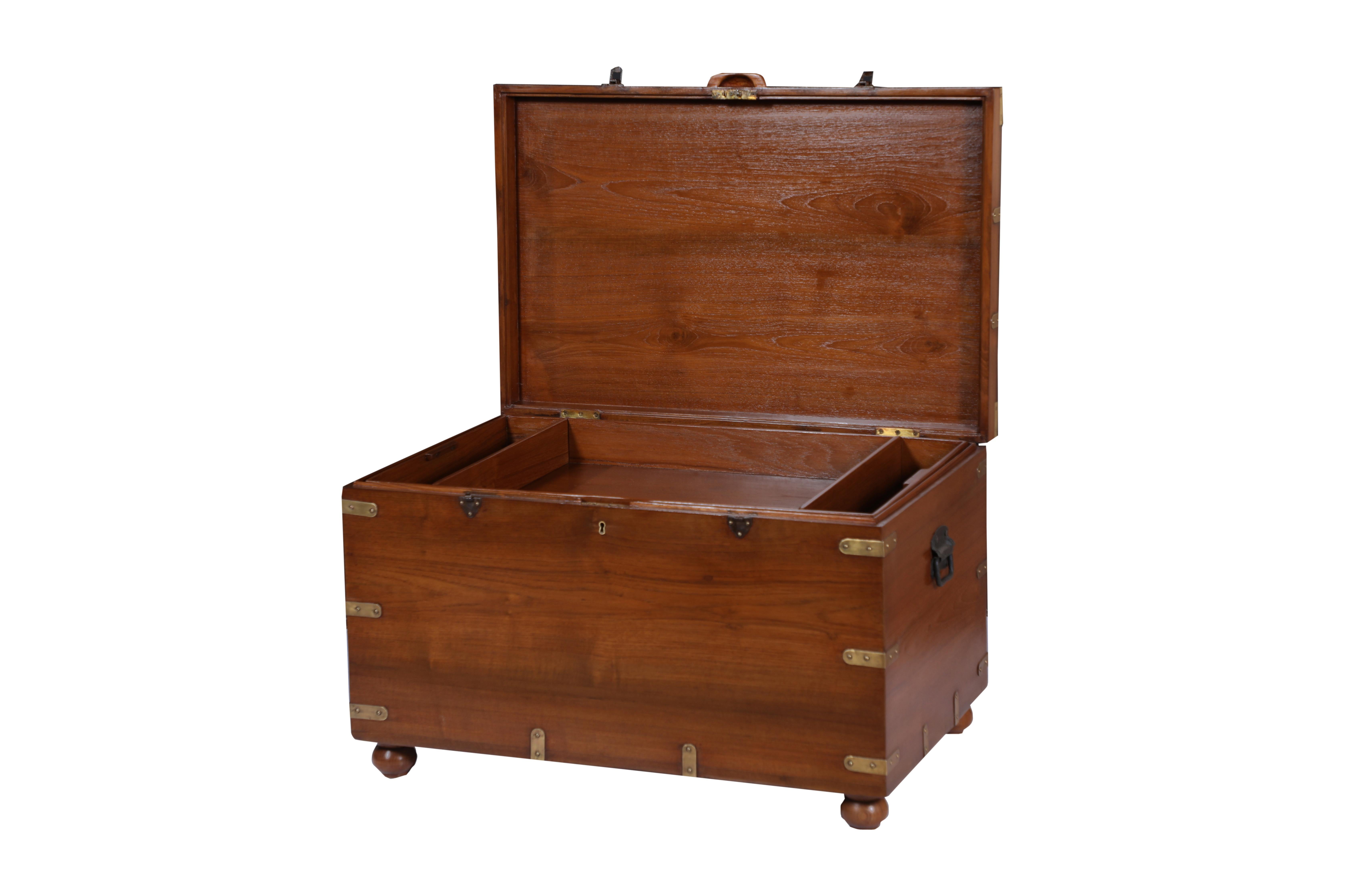 Large Teak British Campaign Blanket Chest Trunk In Good Condition For Sale In Nantucket, MA