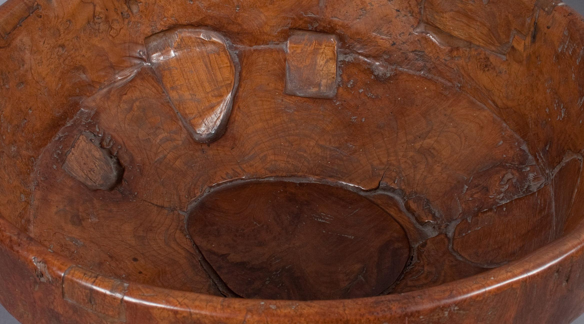 Organic Modern Large Teak Burl Wood Bowl, East Java or Madura, 18th/19th Century For Sale