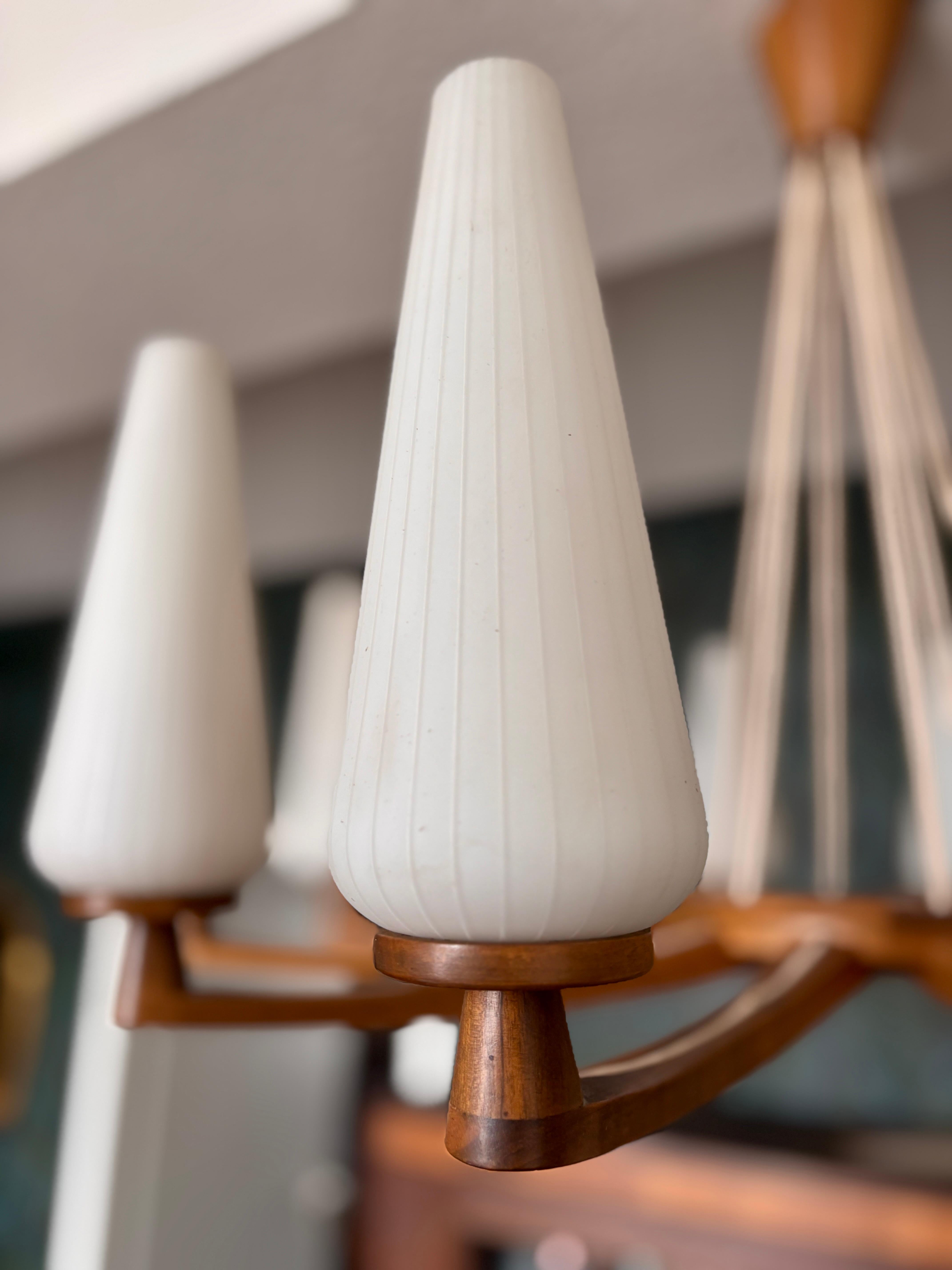 Grande lampadario in teak di Uno & Östen Kristiansson by Vittsjö in vendita 4