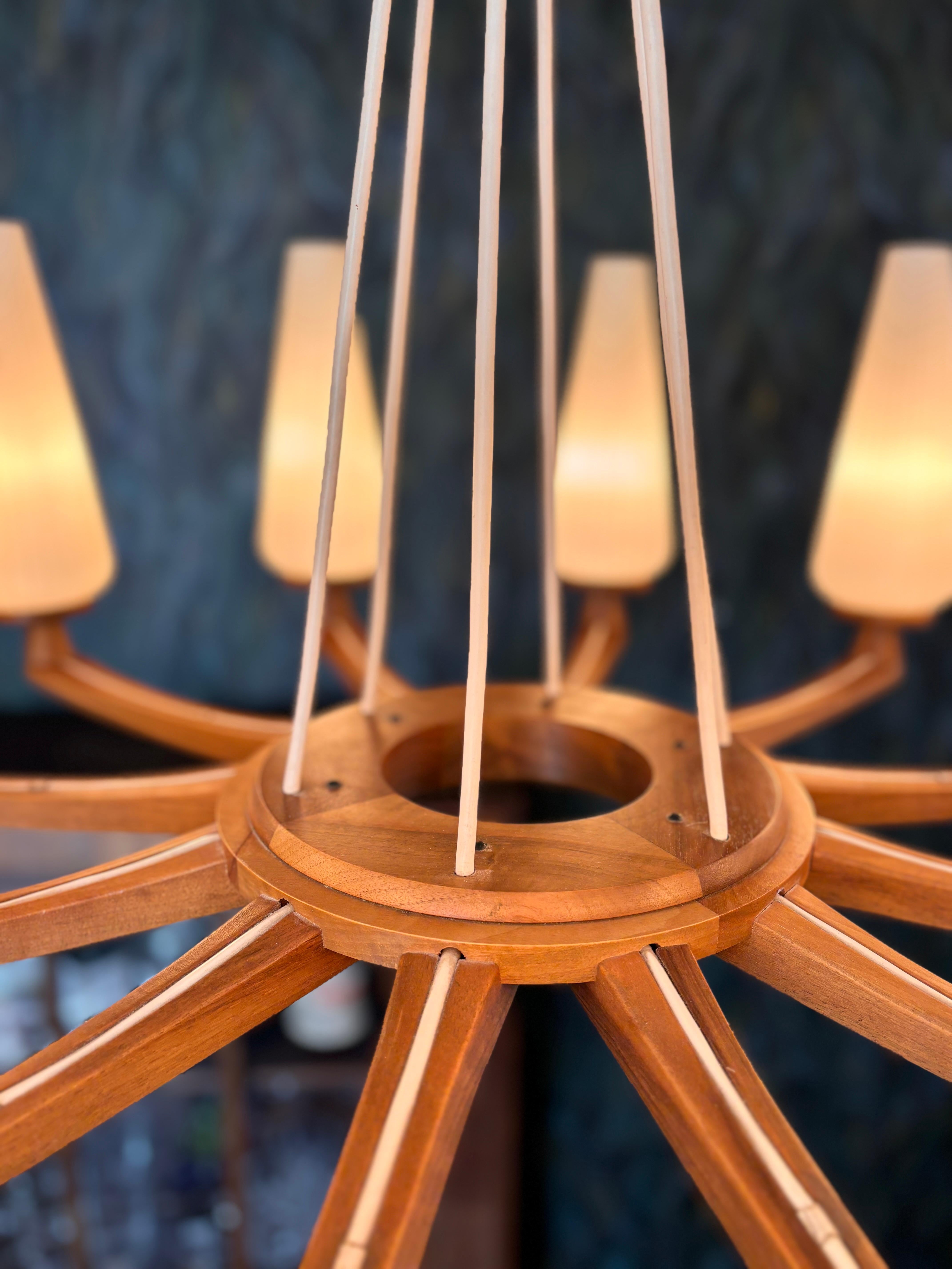Tedesco Grande lampadario in teak di Uno & Östen Kristiansson by Vittsjö in vendita