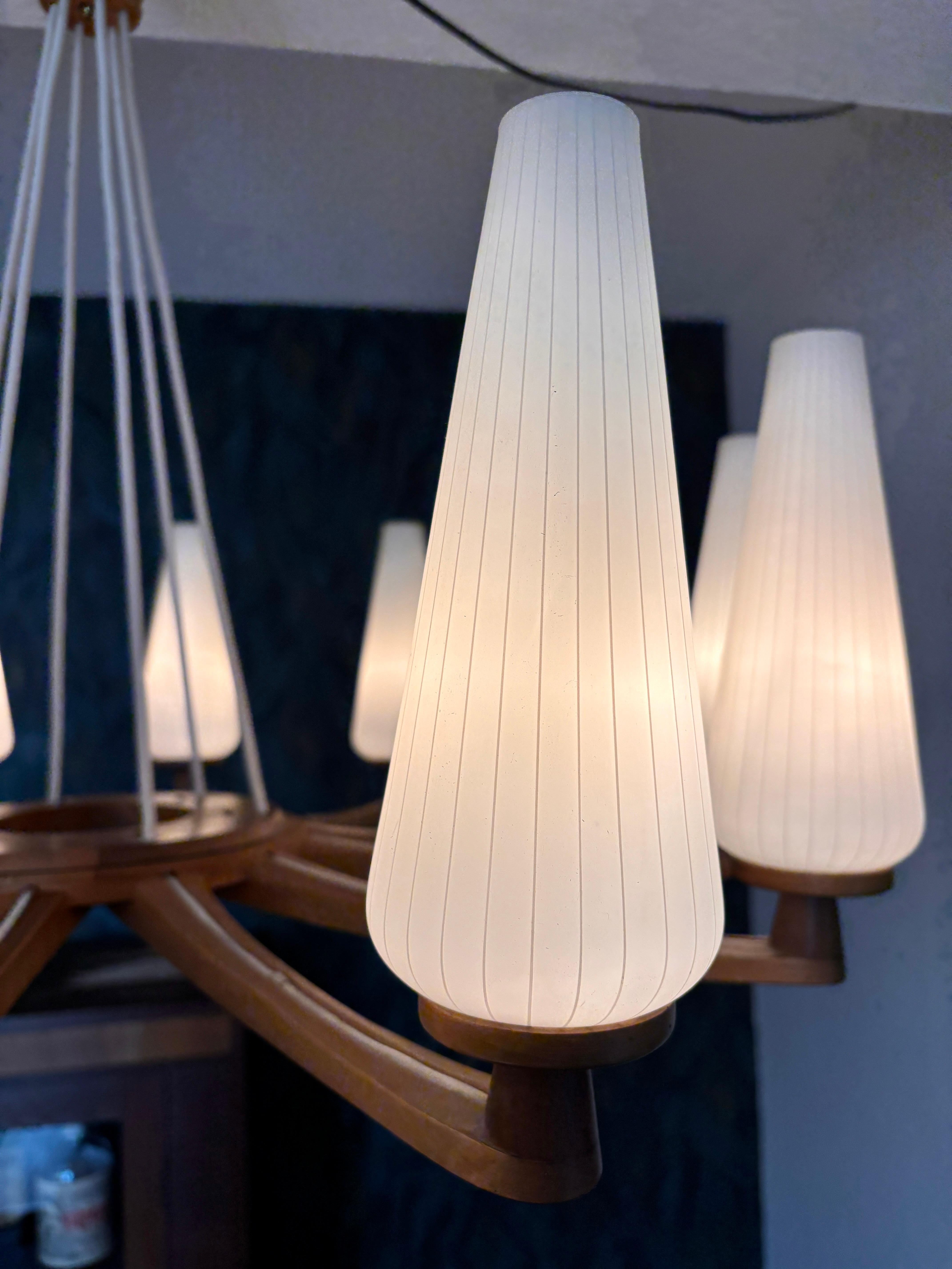 Grande lampadario in teak di Uno & Östen Kristiansson by Vittsjö in vendita 1