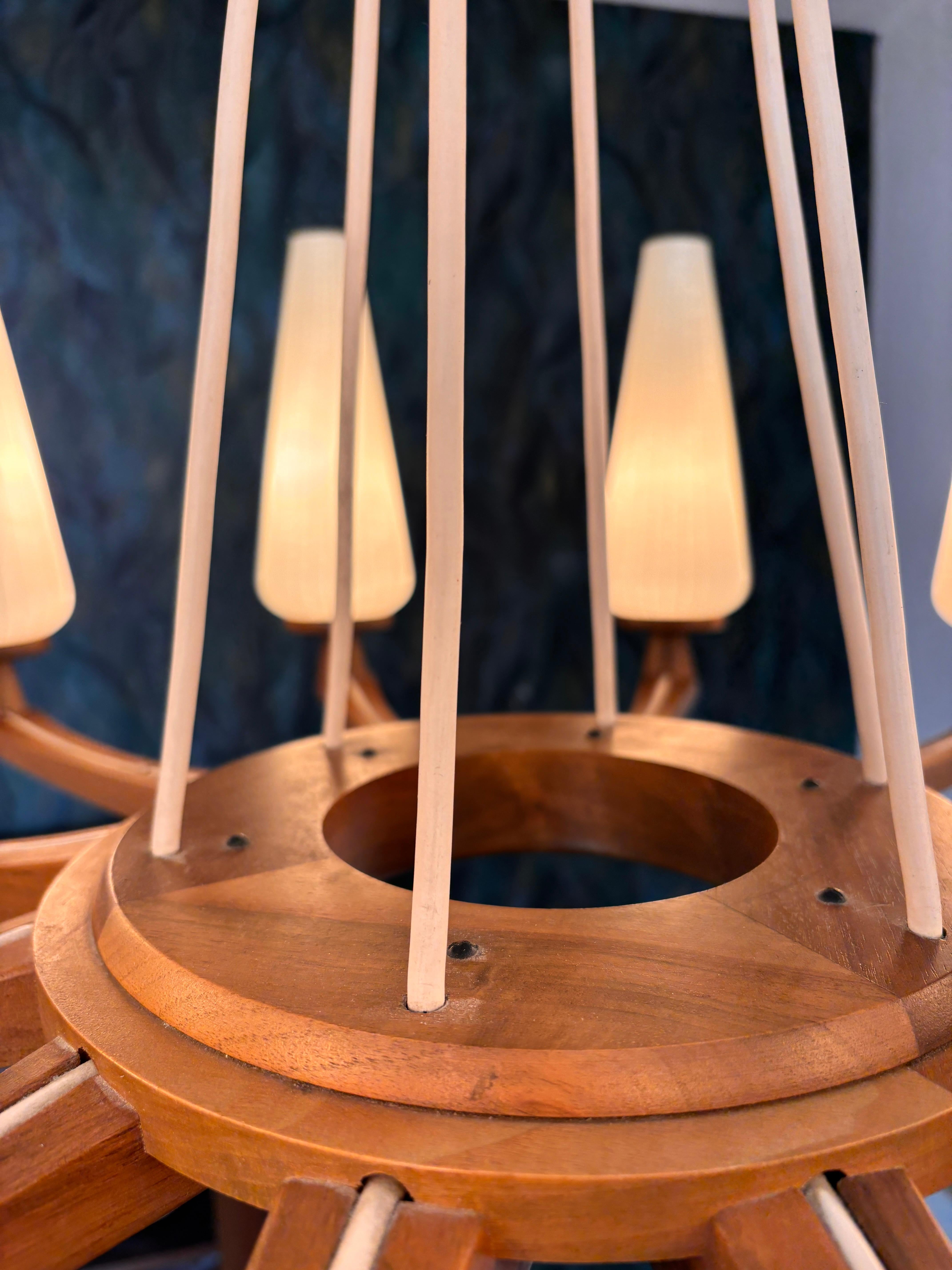 Grande lampadario in teak di Uno & Östen Kristiansson by Vittsjö in vendita 2