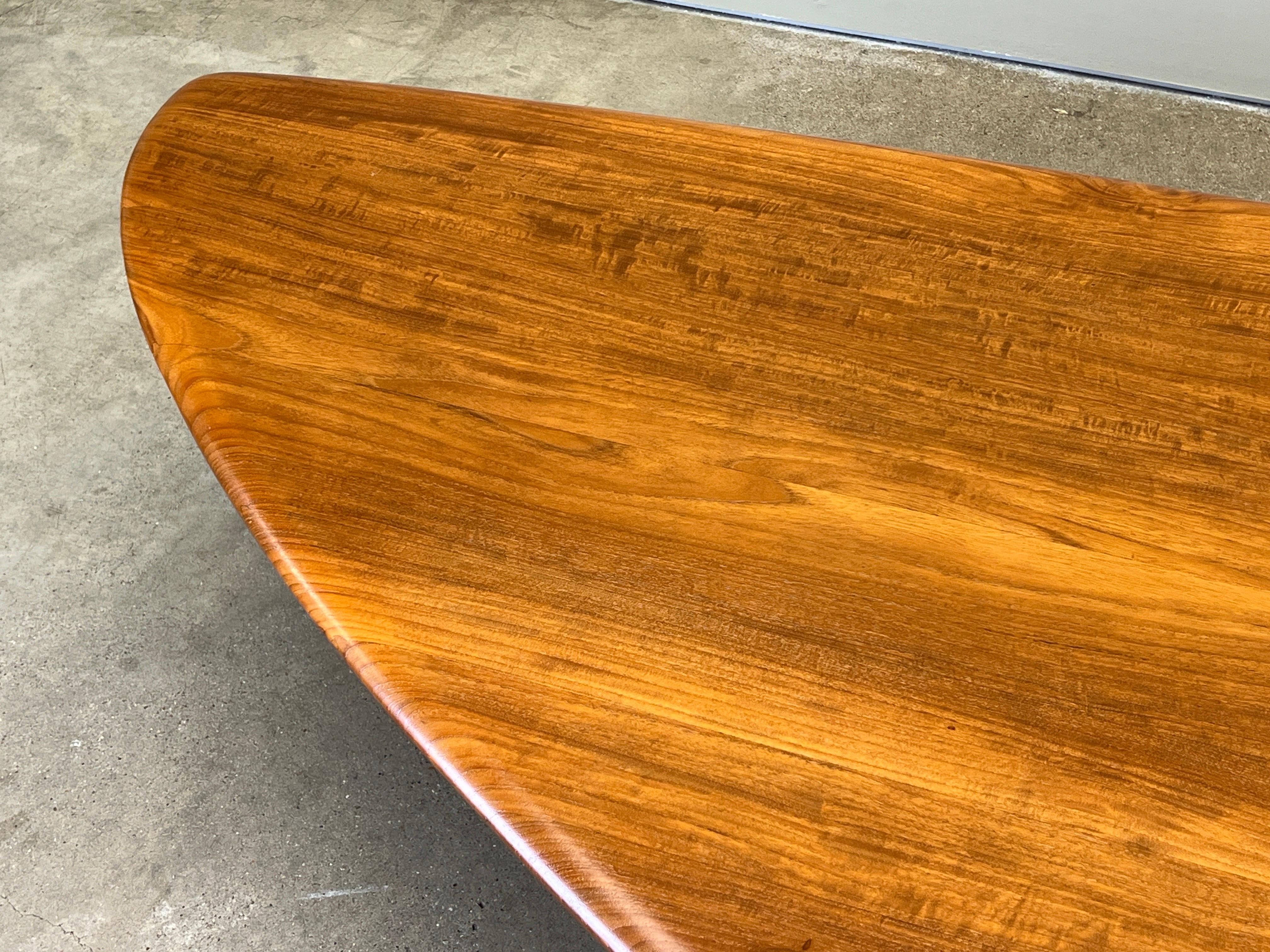 Grande table basse en teck de Johannes Aasbjerg en vente 5