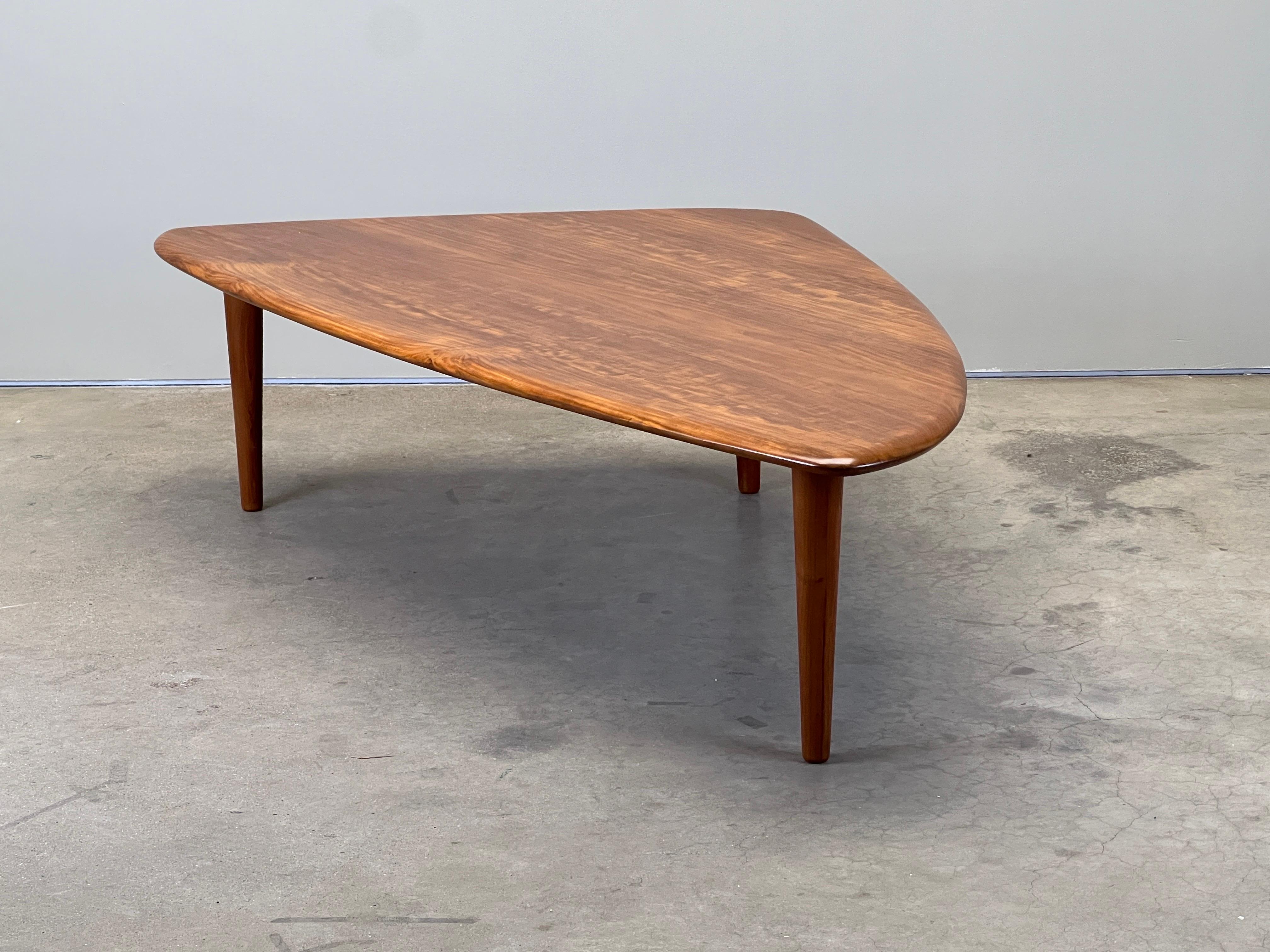 Grande table basse en teck de Johannes Aasbjerg en vente 4