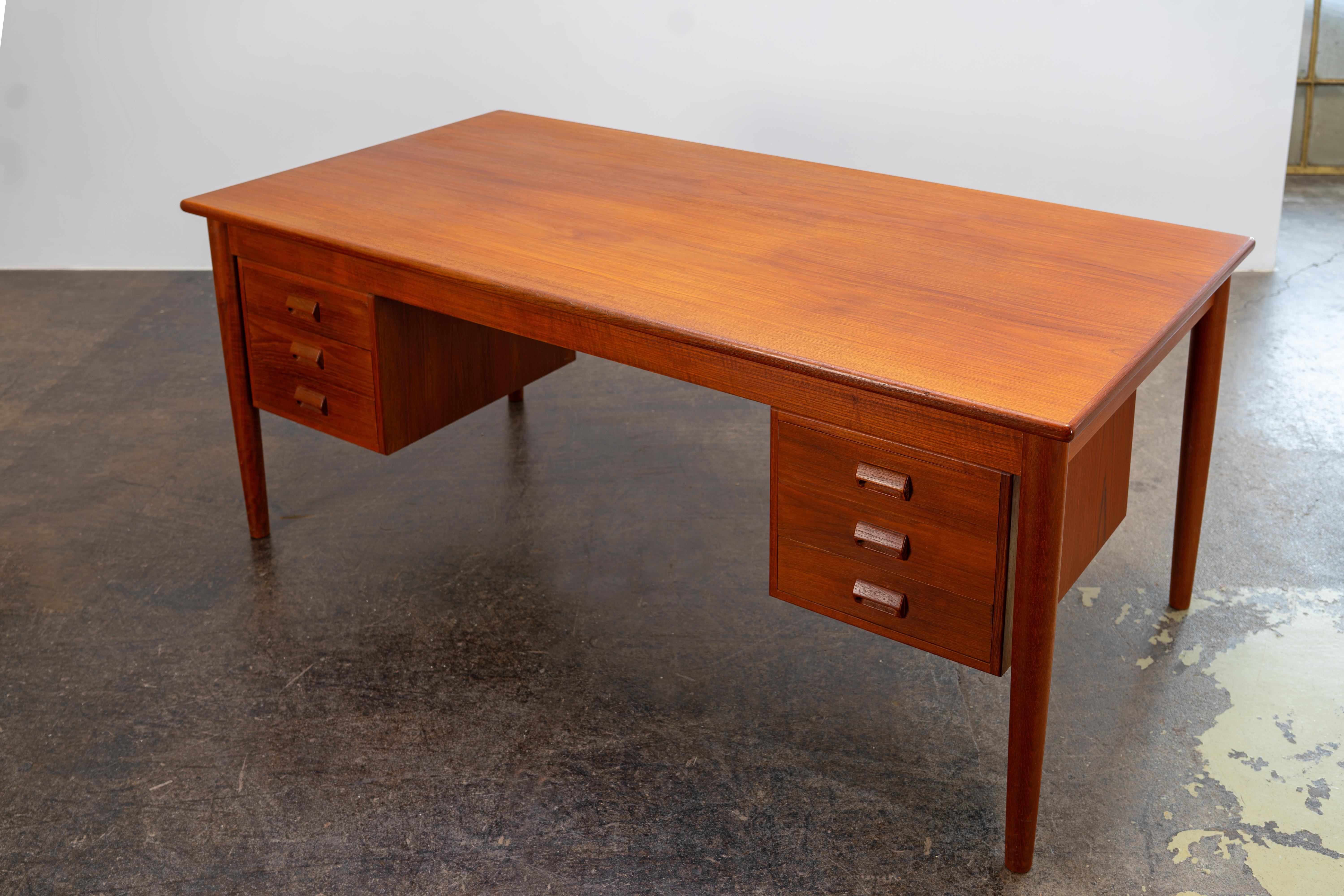 Scandinavian Modern Large Teak Desk by Børge Mogensen for Søborg, Denmark, 1960s