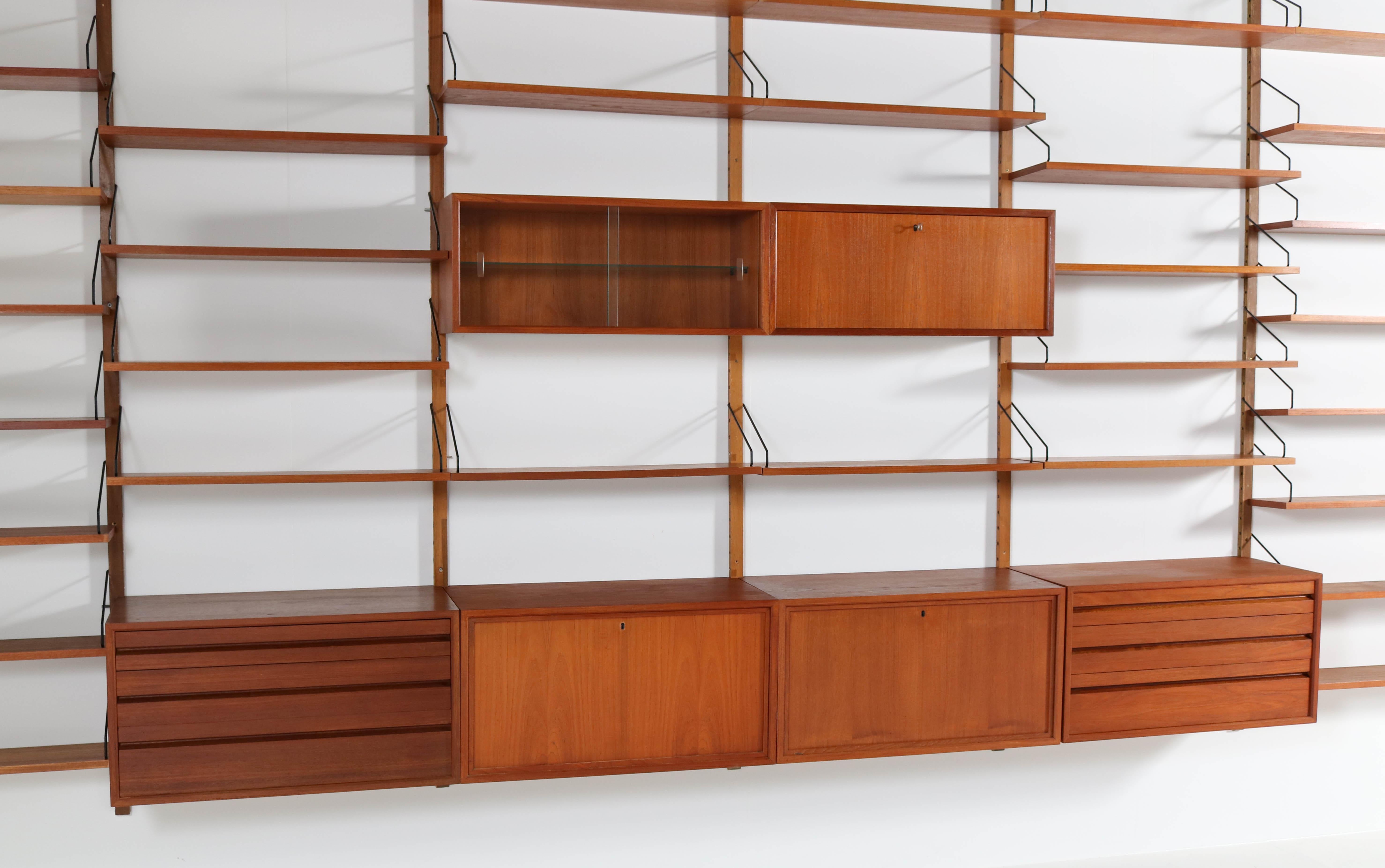 Large Teak Mid-Century Modern Royal Wall Unit by Poul Cadovius for Cado, 1960s 8