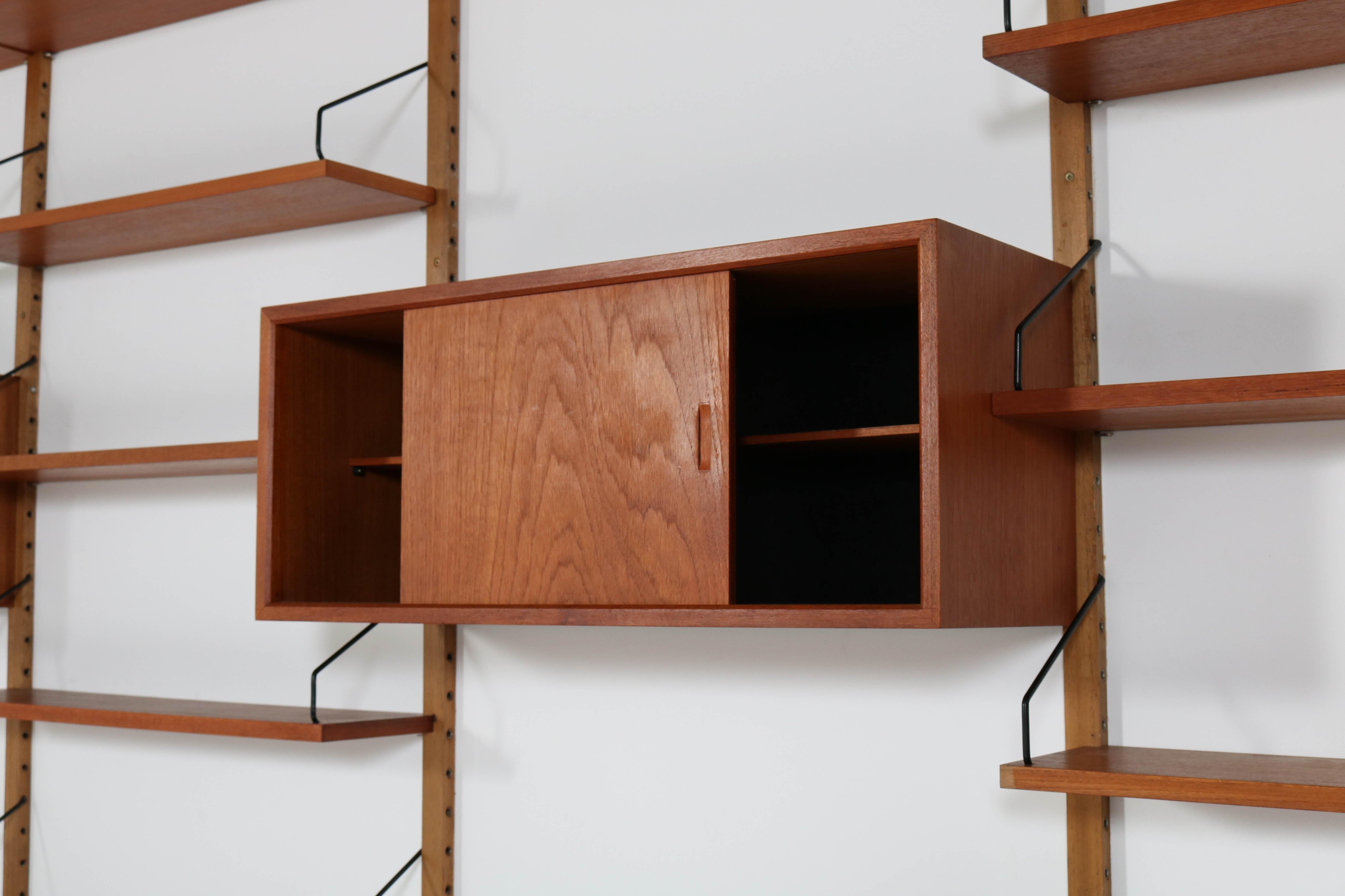 Large Teak Mid-Century Modern Royal Wall Unit by Poul Cadovius for Cado, 1960s 1