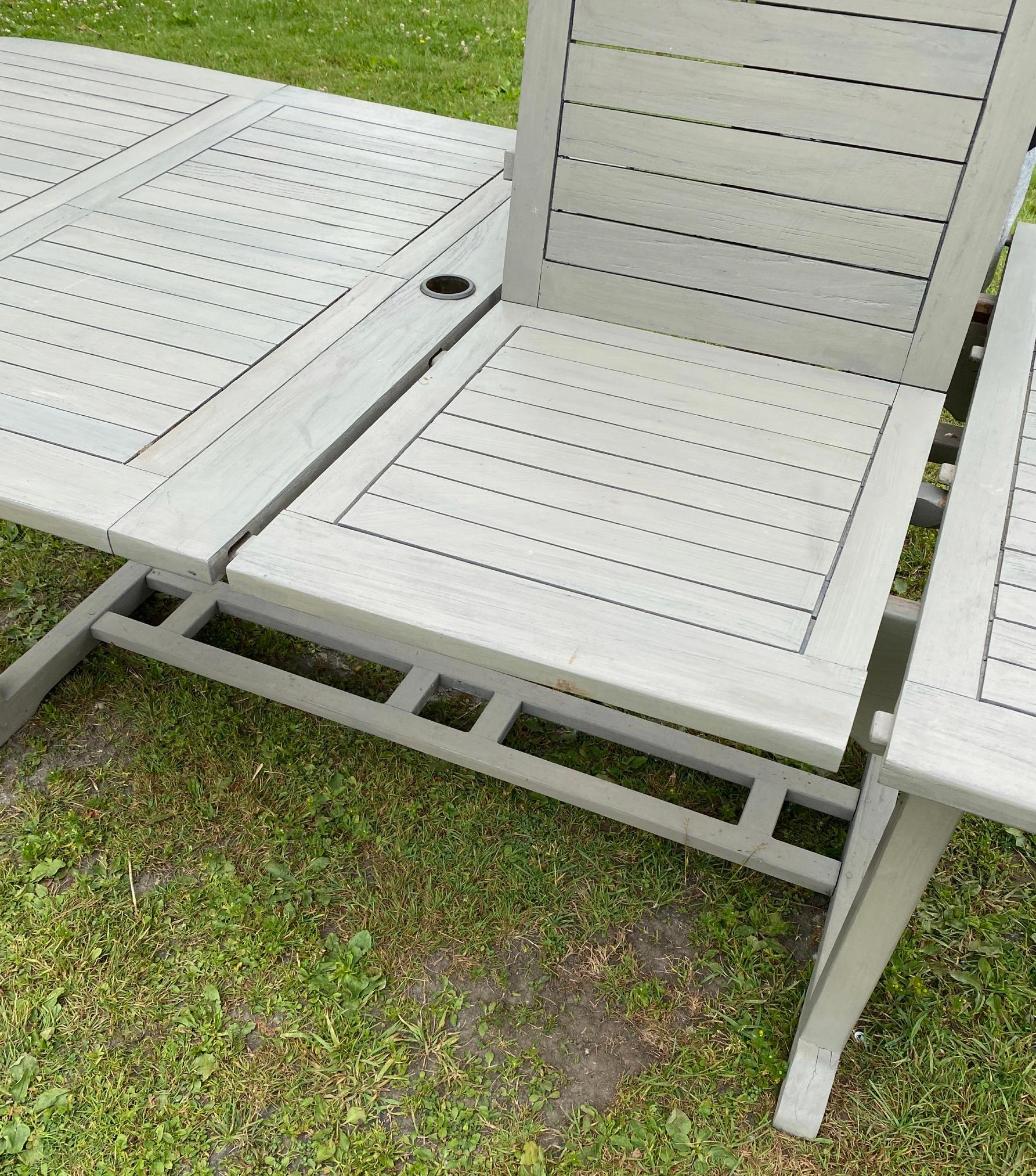 Large Teak Outdoor Extension Table and 8 Chairs Garden Dining Set at