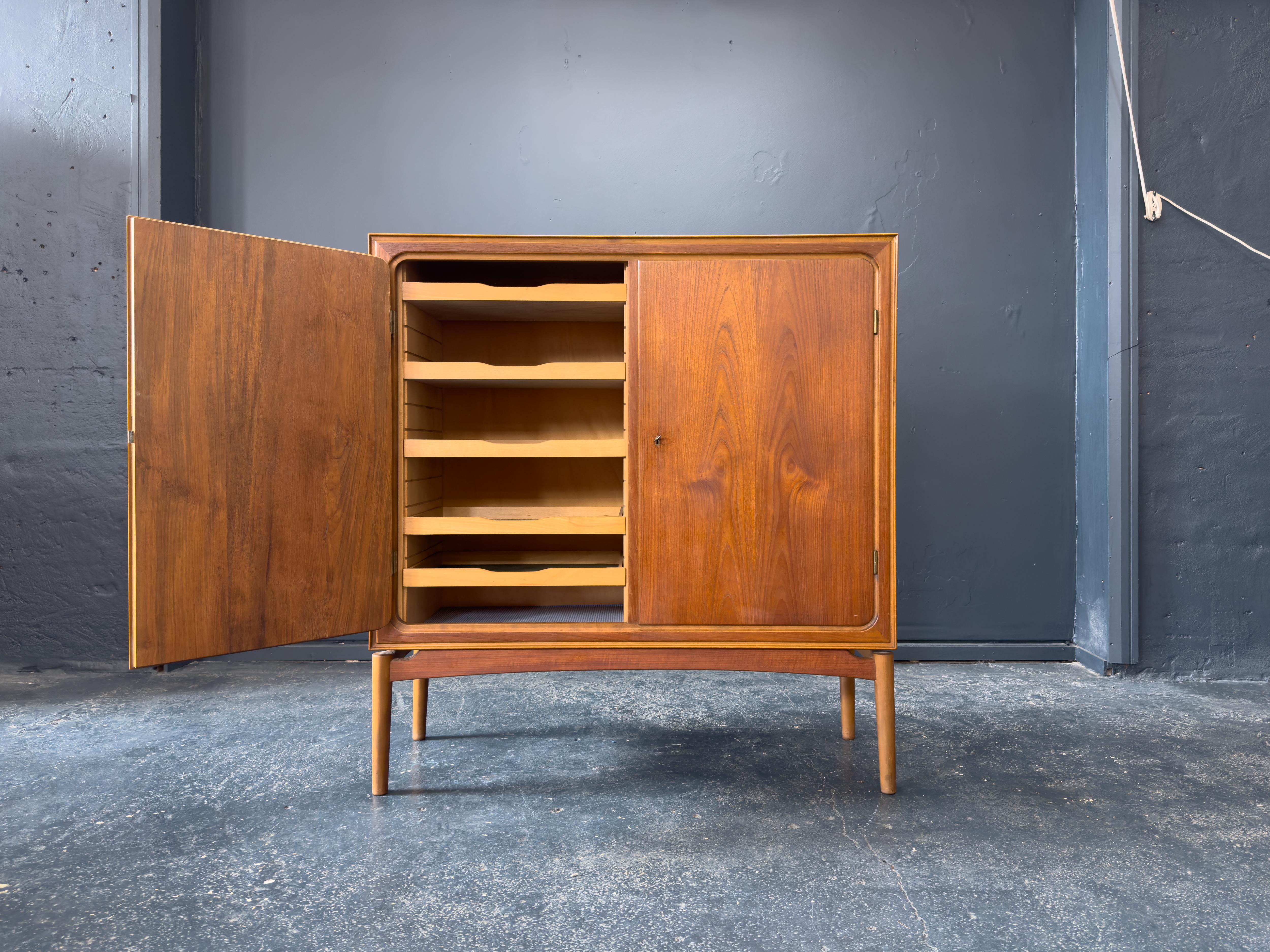 Large Teak Sideboard For Sale 10