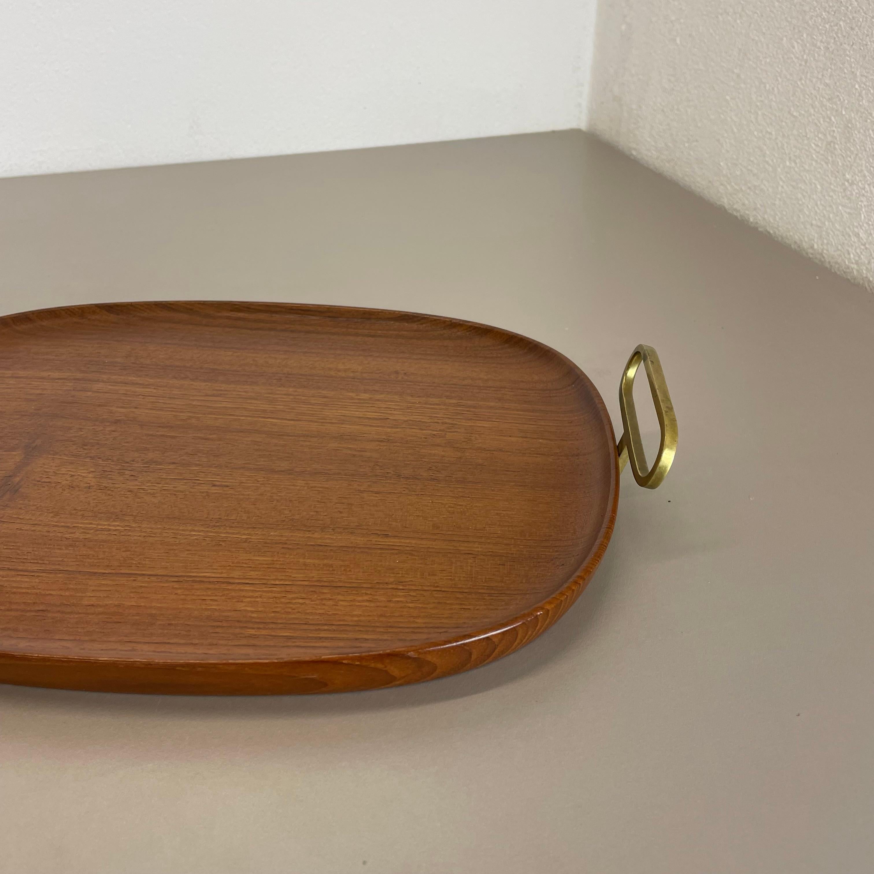 Large TEAK Tray Plate Element with Brass Handle by Carl Auböck, Austria, 1950s In Good Condition For Sale In Kirchlengern, DE