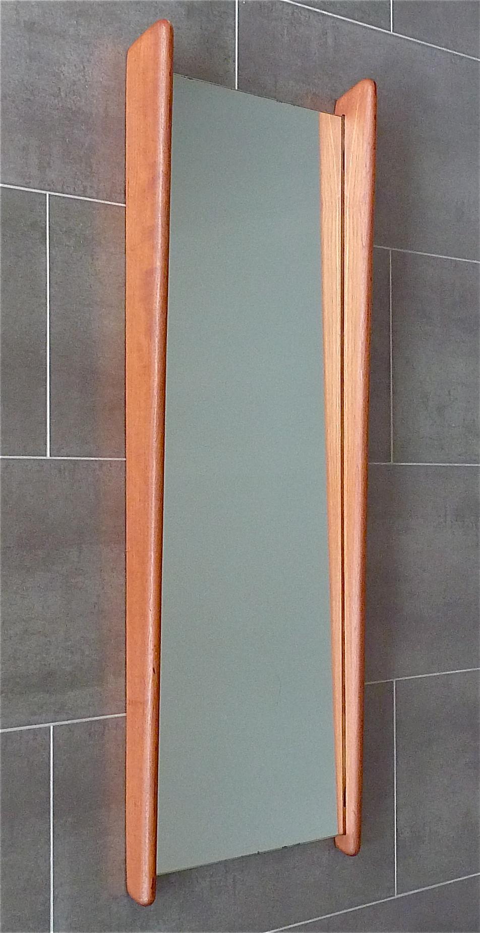 Großer Wandspiegel aus Teakholz Uno & Sten Kristiansson für Luxus Vittsj, Schweden, 1950er Jahre im Zustand „Gut“ im Angebot in Nierstein am Rhein, DE