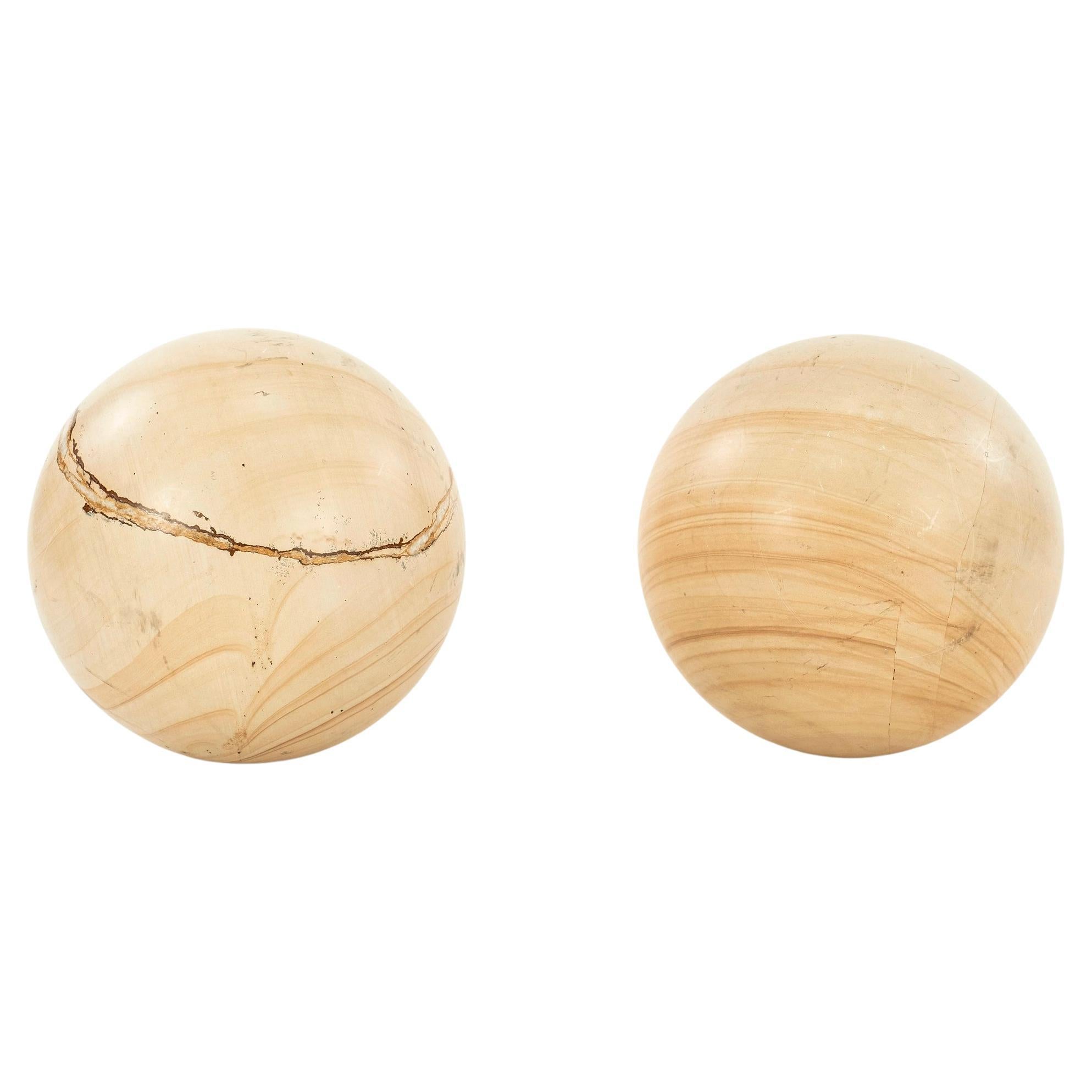 Sfera di marmo in legno di teak di grandi dimensioni, diametro 10". in vendita