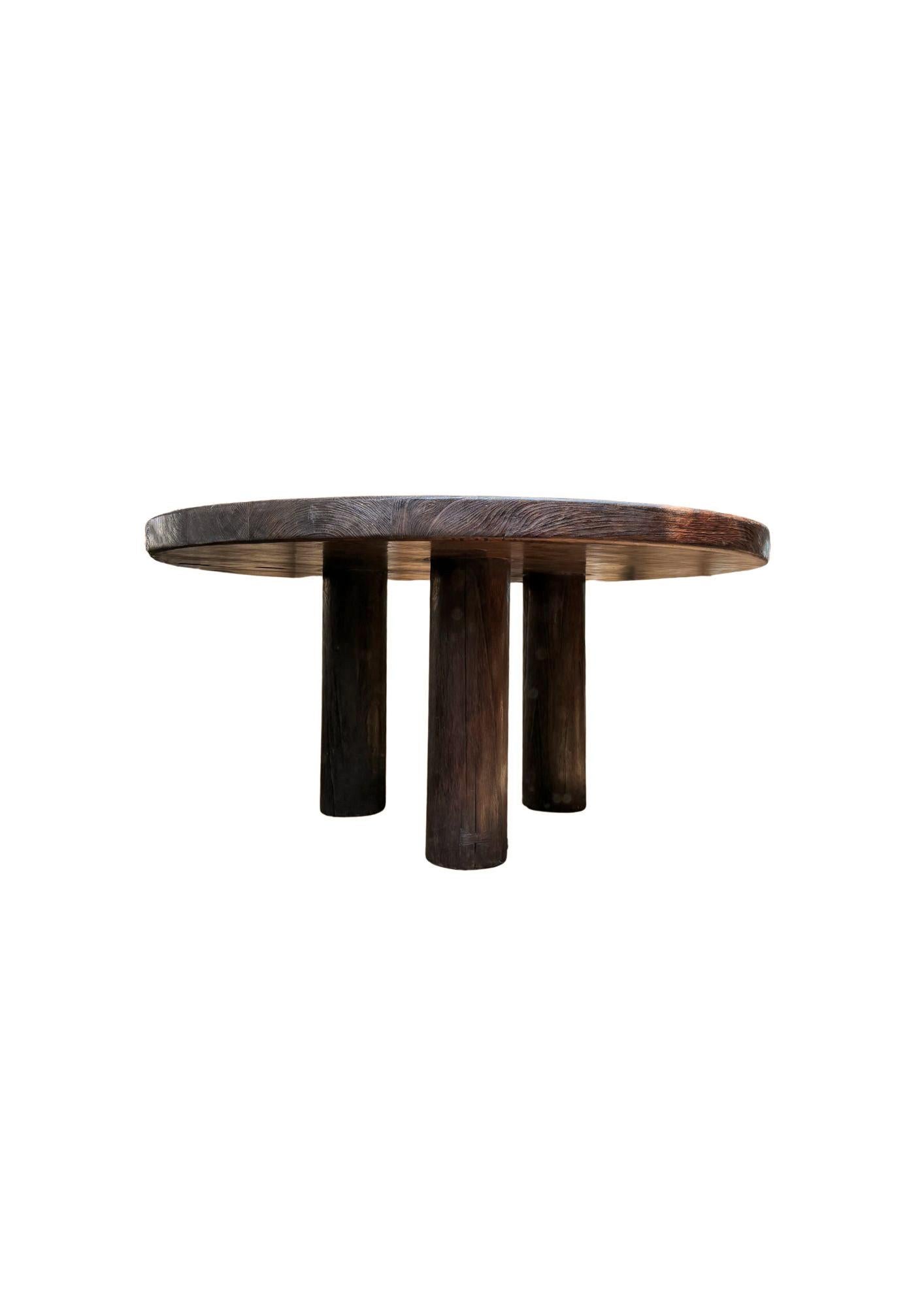 Grande tavolo in legno di teak, splendida struttura in Wood Wood con finitura espresso, moderno e organico in vendita 3