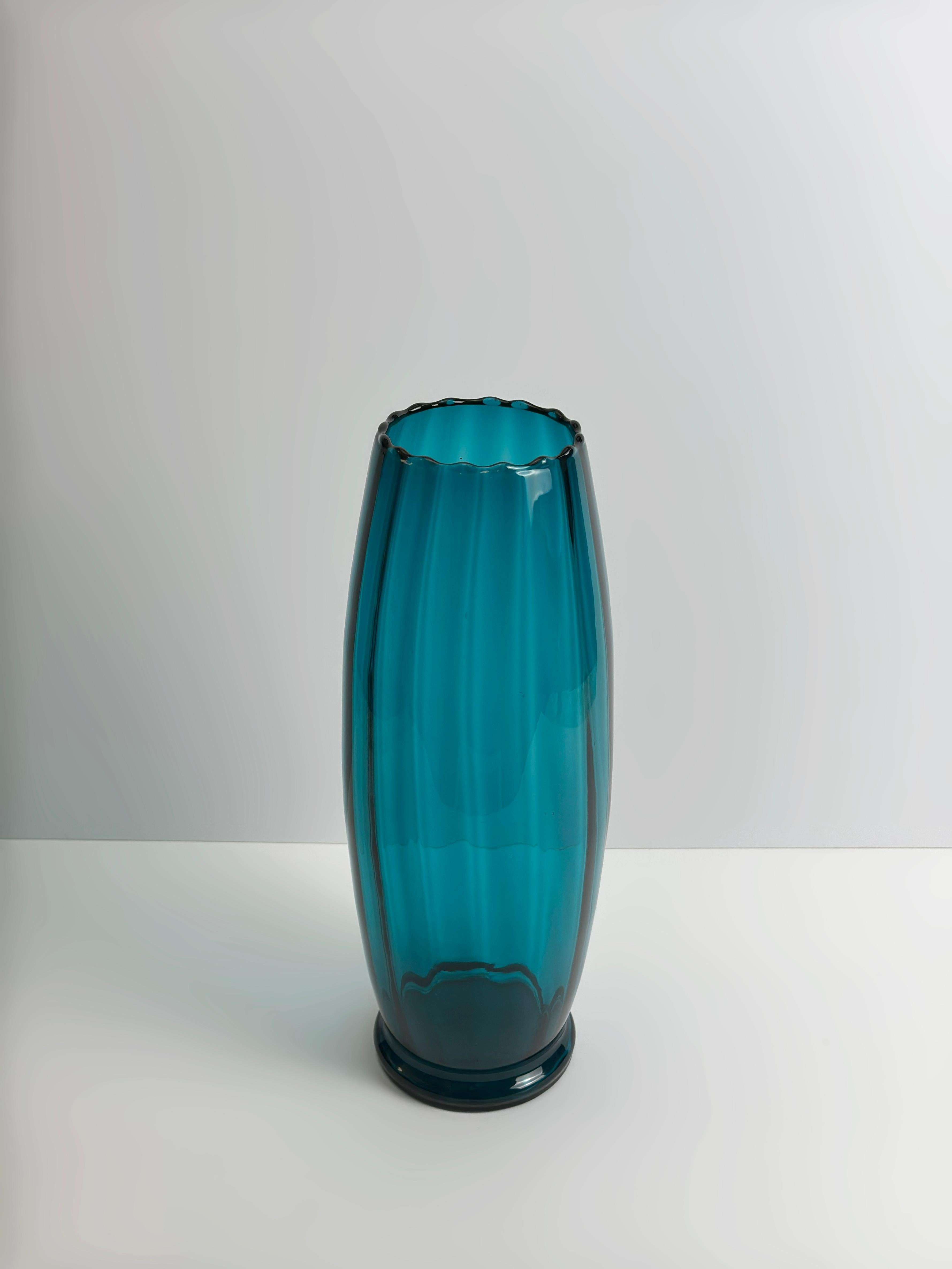 Mid-Century Modern Large Teal Glass Vase, Attributed to Rossini, Empoli, Italy, 1960s For Sale