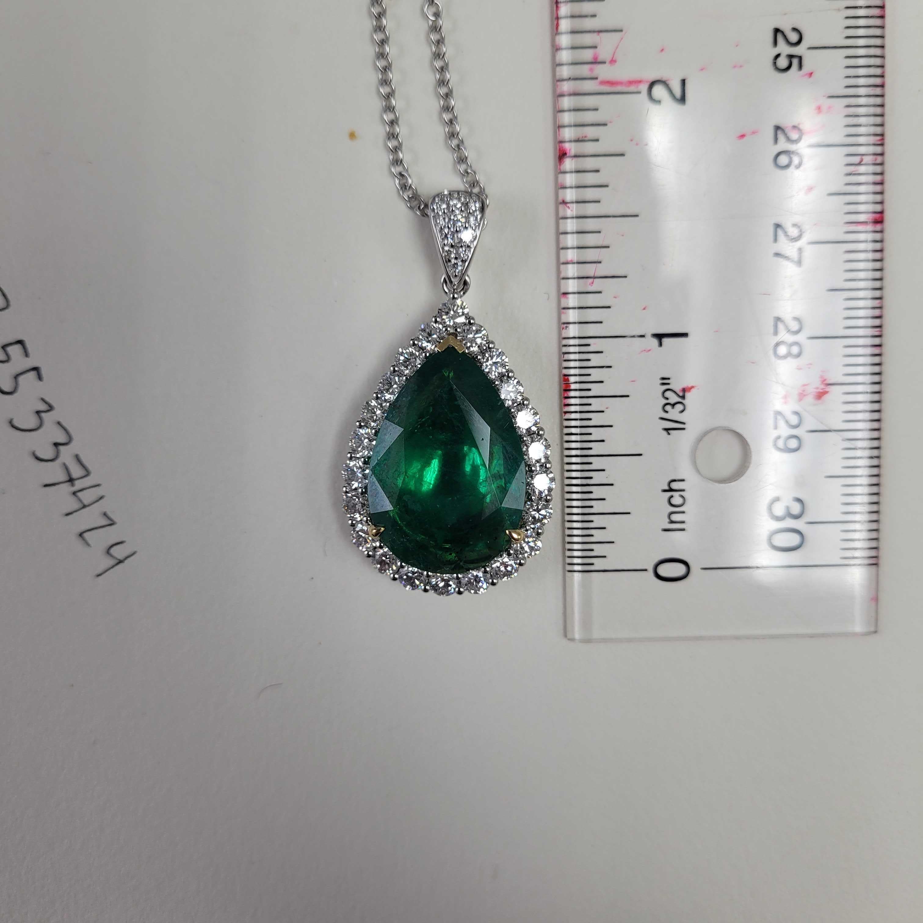 emerald cat necklace