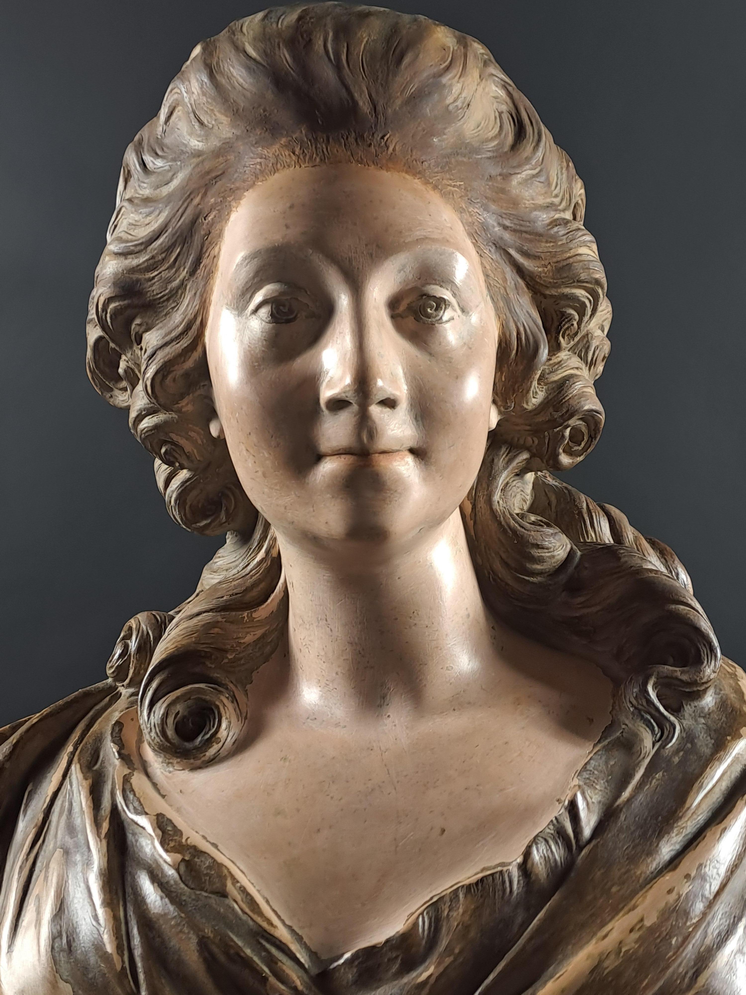 Grand buste en terre cuite - Dame de qualité dans le style du 18e siècle Bon état - En vente à BARSAC, FR