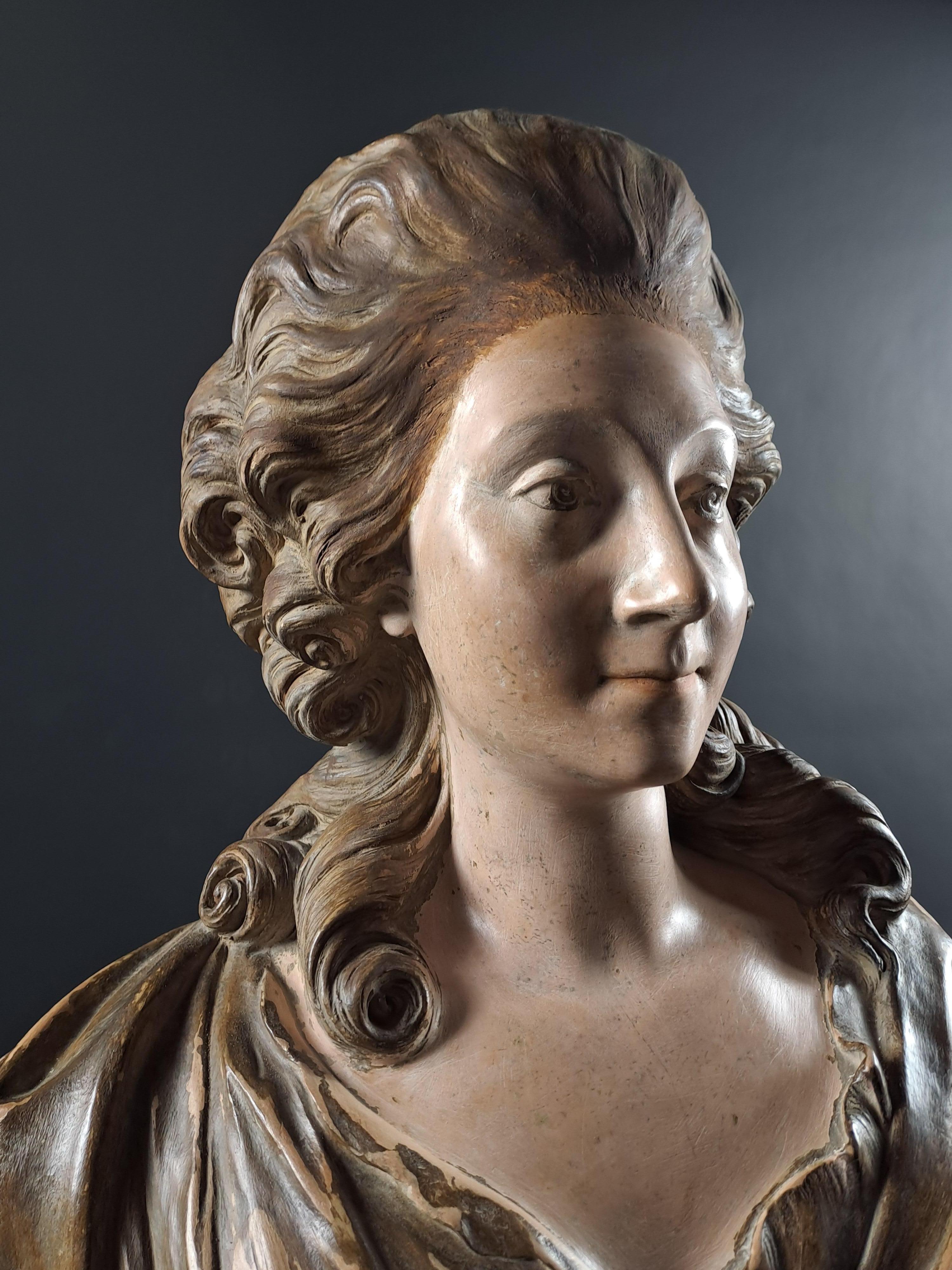 Grand buste en terre cuite - Dame de qualité dans le style du 18e siècle en vente 2