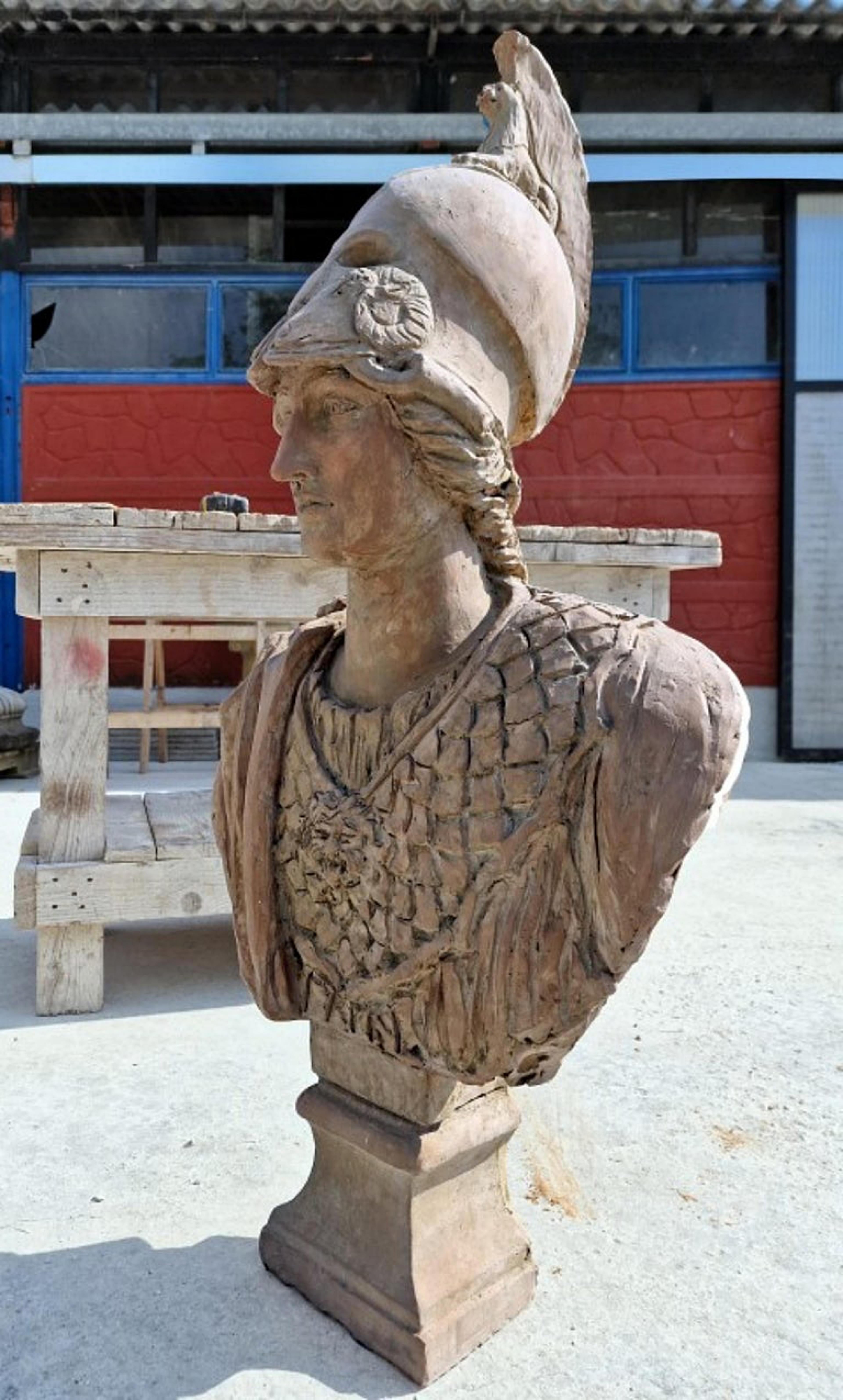 LARGE TERRACOTTA BUST OF ATHENA FROM THE VATICAN MUSEUMS Early 20th Century

Unique and non-replicable hand formed bust

Italia - Florence

HEIGHT 112 cms
WIDTH 58cm
DEPTH 38cm
WEIGHT 40Kg
MATERIAL Terracotta
MUSEUM WHERE THE ORIGINAL IS EXHIBITED