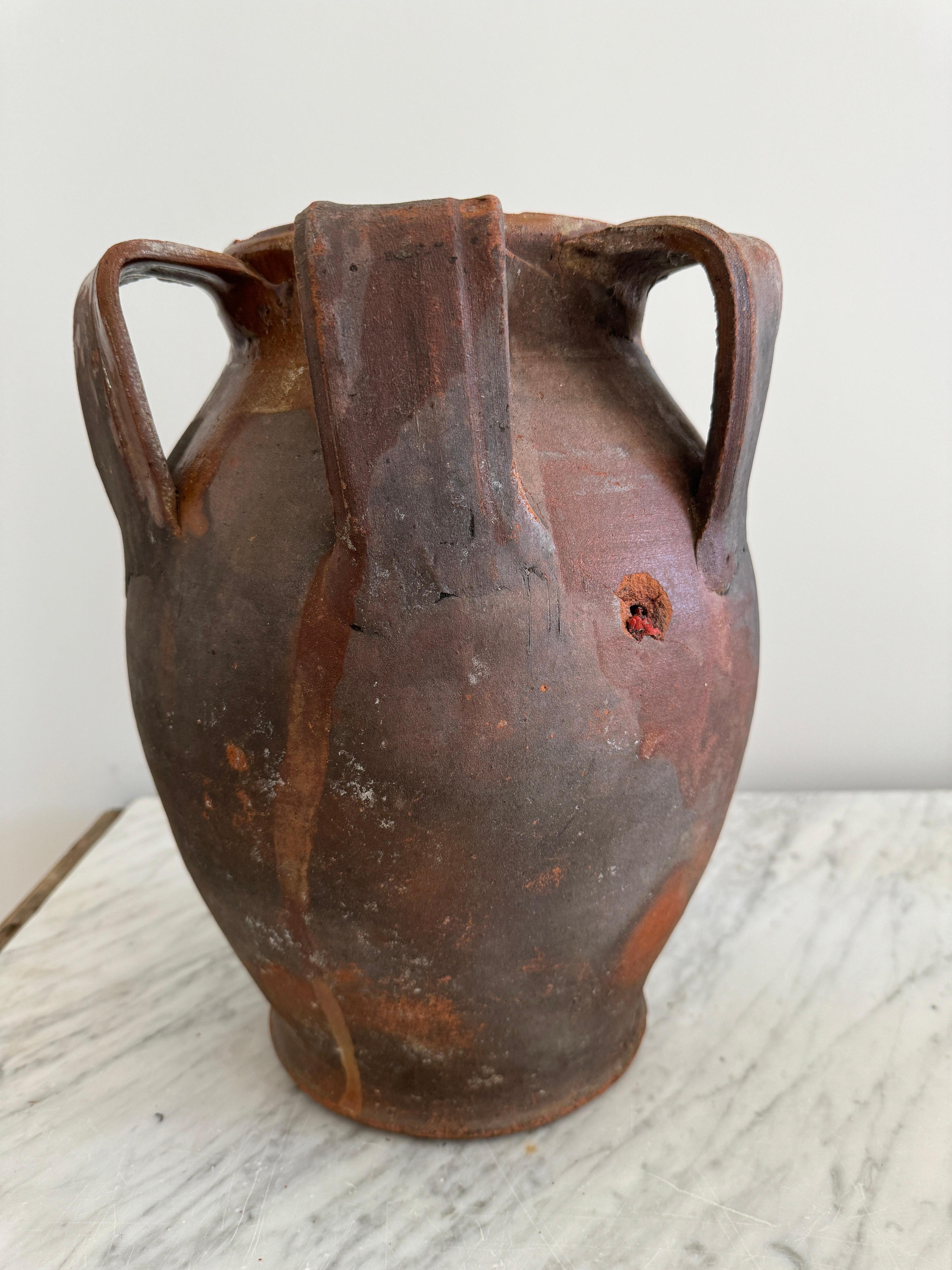 Terracotta Vaso Pignata grande in terracotta con mezza glassa in vendita