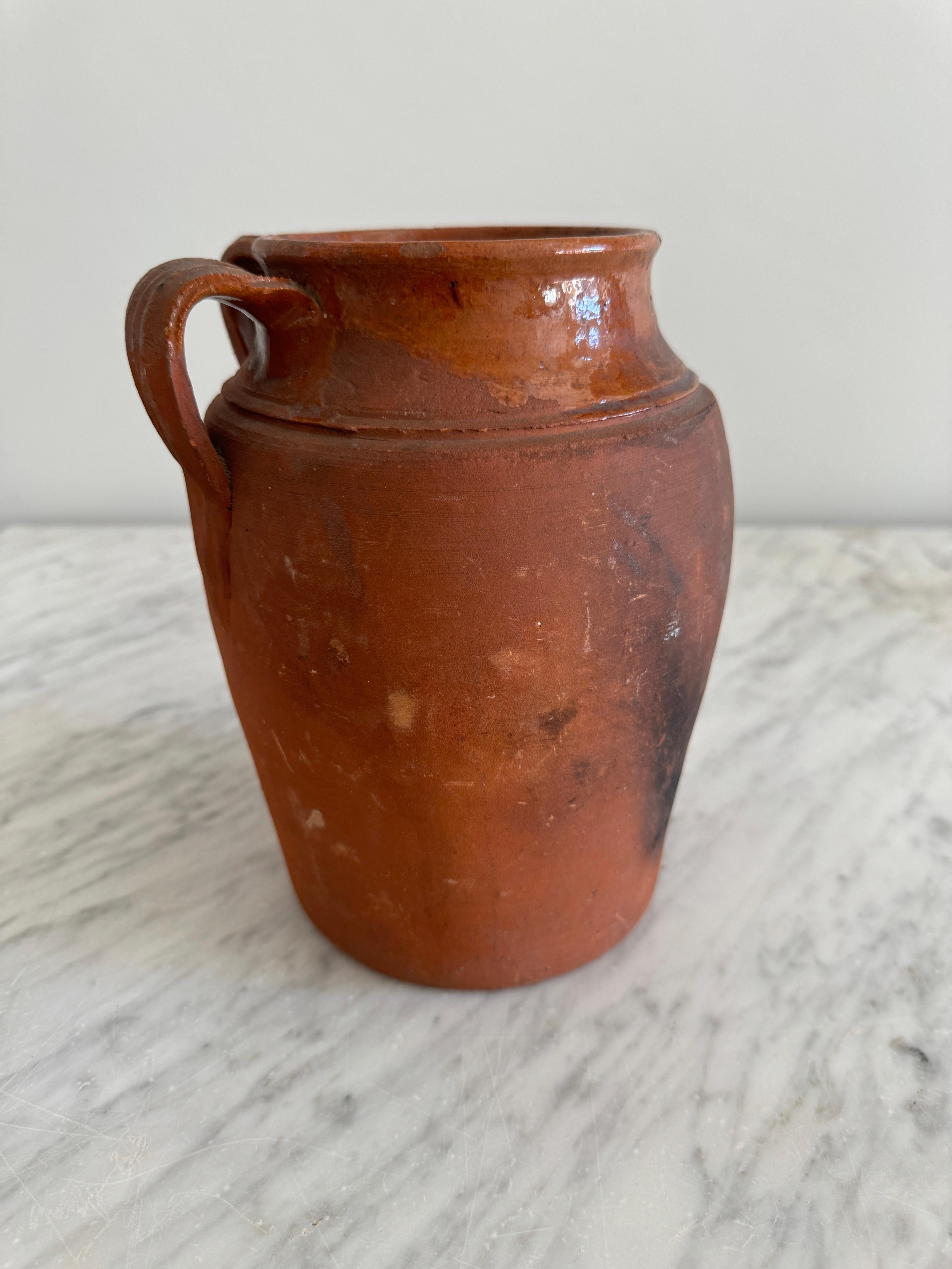 Italiano Vasi grandi in terracotta pignata con metà smalto in vendita