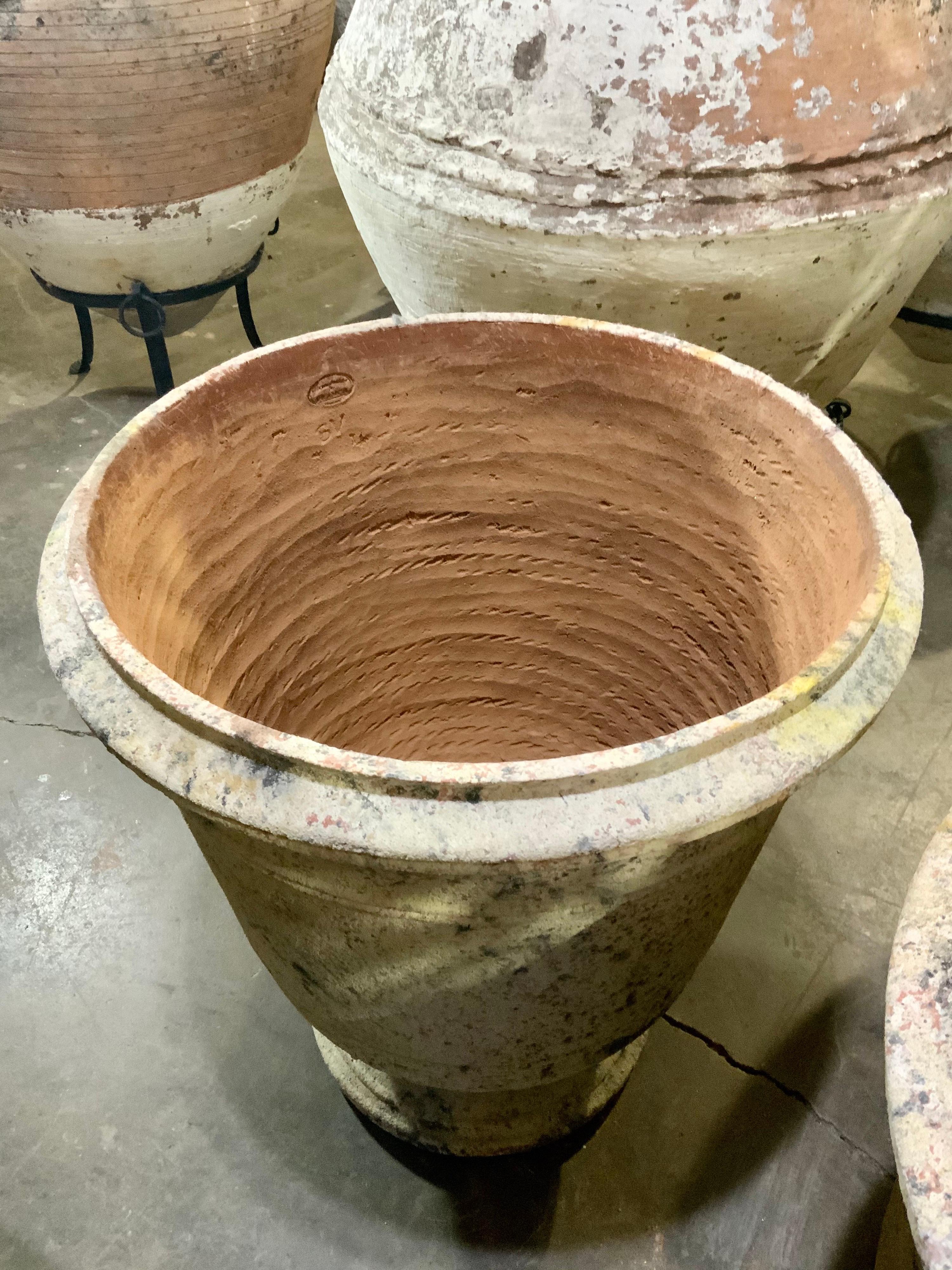 Handmade Terracotta Urn from Provence In Good Condition For Sale In Dallas, TX