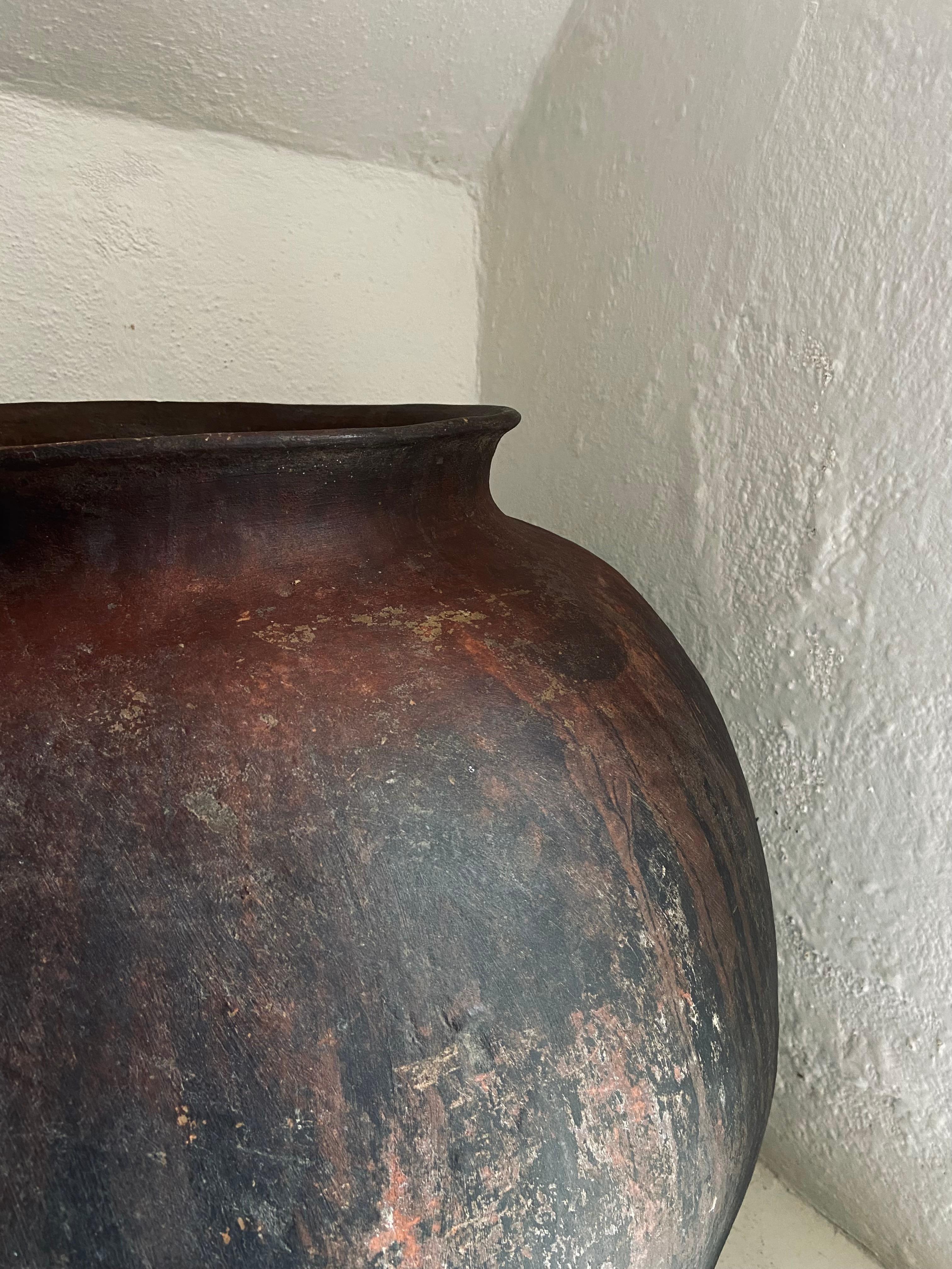 Mexican Large Terracotta Water Vessel by Artefakto For Sale