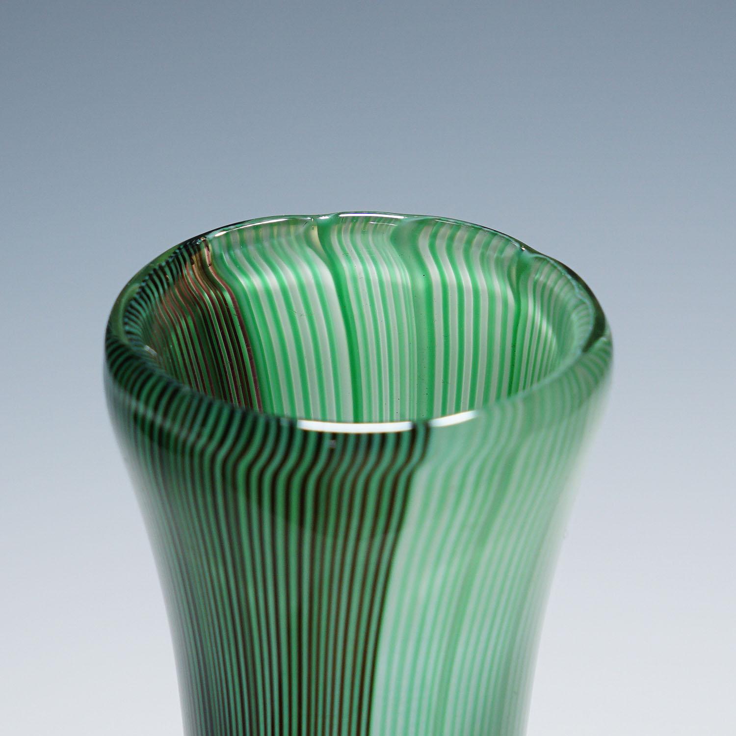 Vaso grande in tessuto di Carlo Scarpa per Venini Murano In condizioni buone in vendita a Berghuelen, DE