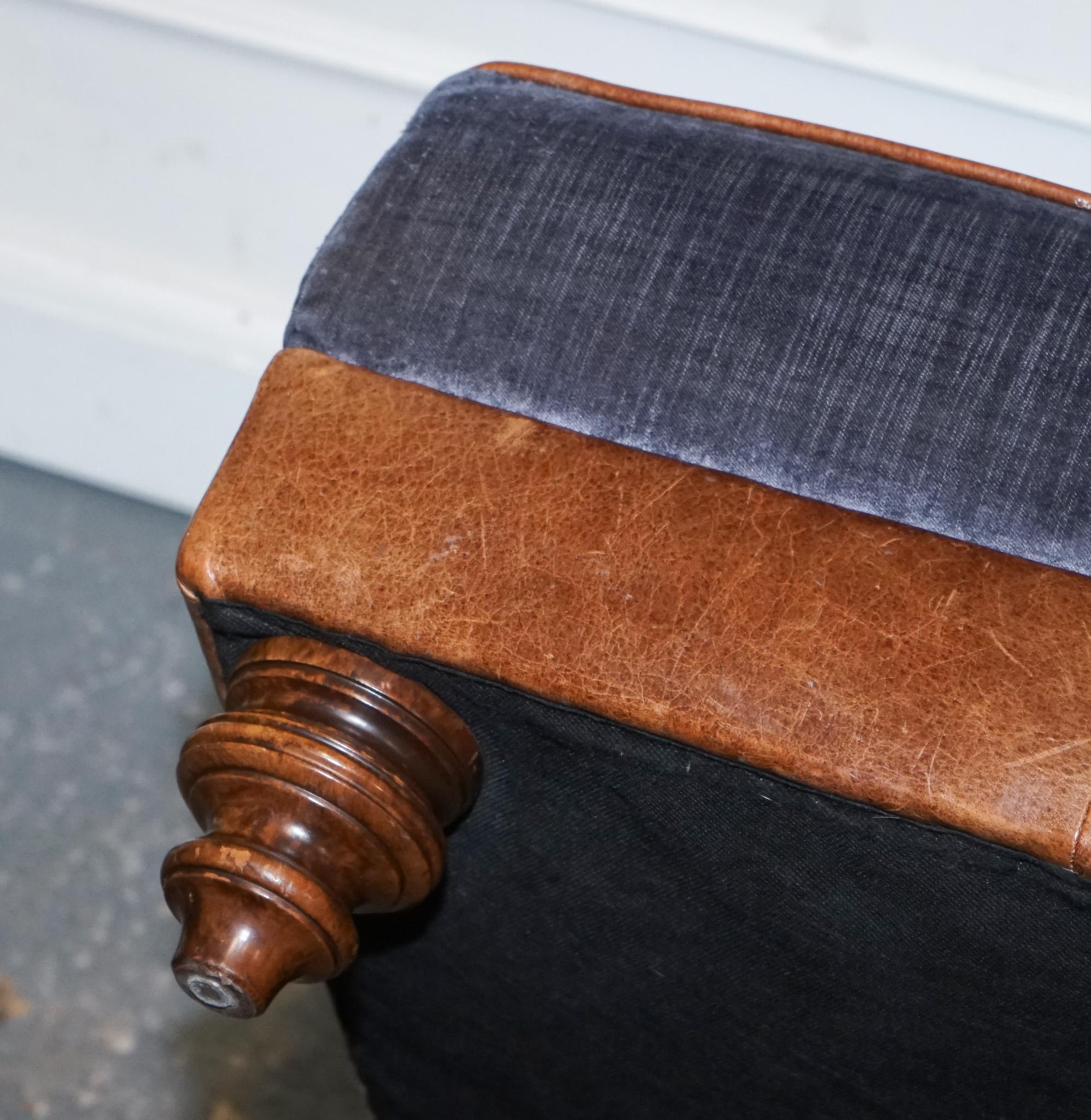 LARGE TETRAD CONSTABLE OTTOMAN RECTANGULAR FOOTSTOOL BLUE FABRiC & LEATHER BASE im Angebot 7