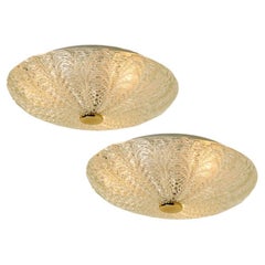 Lámpara empotrada o de pared grande y gruesa de latón y cristal hecha a mano, 1960